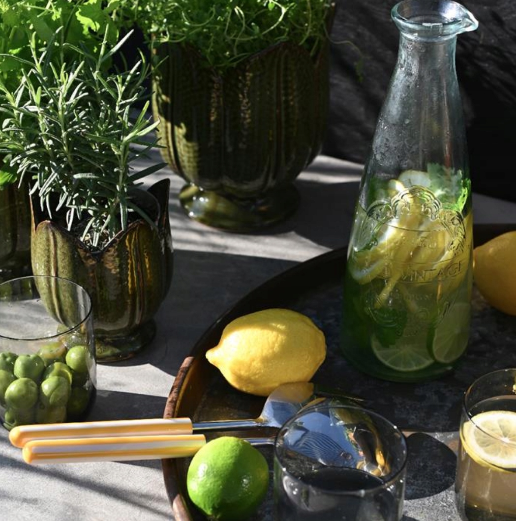 KARAFKA BUTELKA SZKŁO RECYKLING STYL VINTAGE Pojemność 1 l