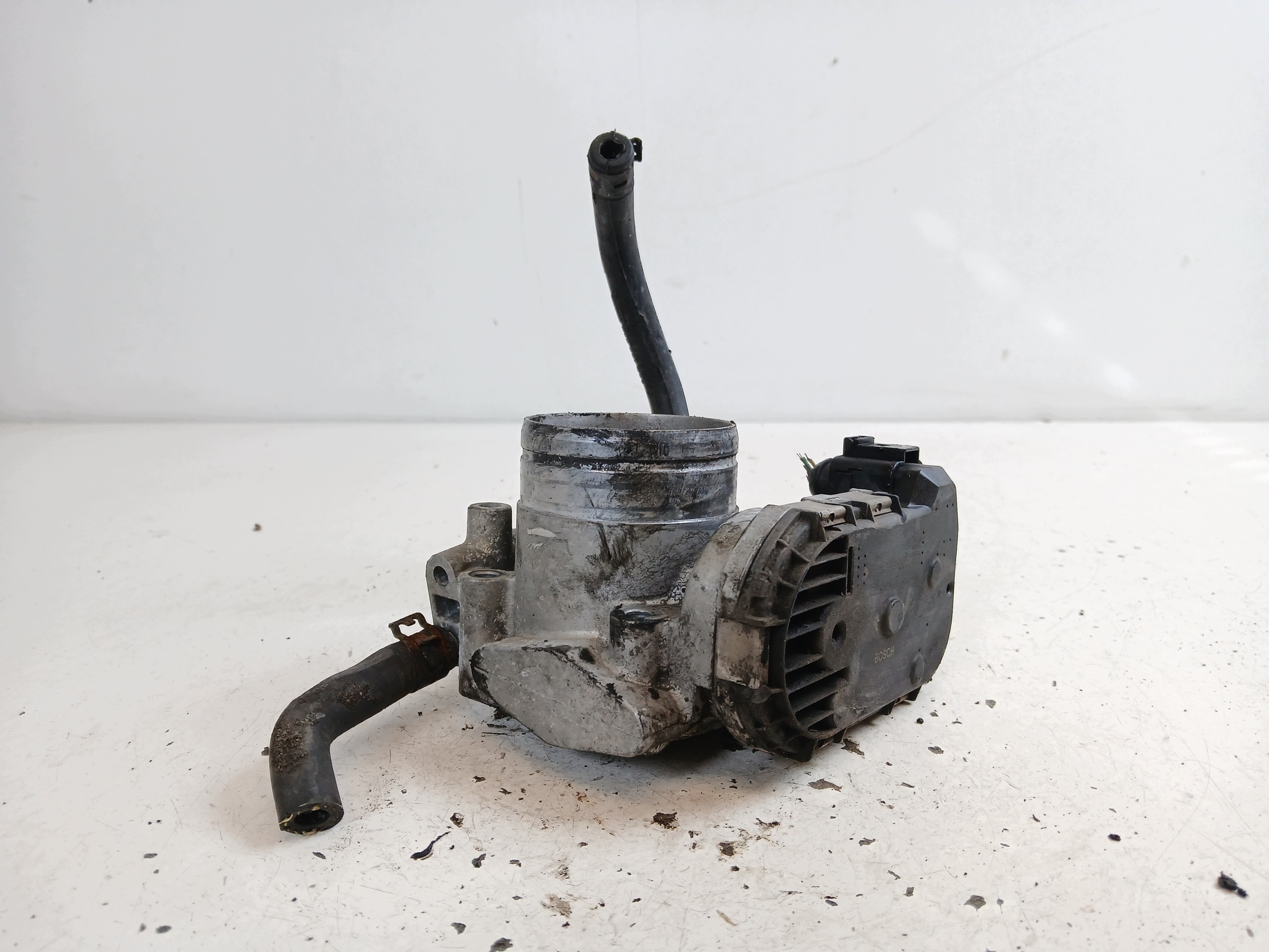VW PASSAT B5 AUDI A4 B6 2.0 valvola a farfalla 06B133062H