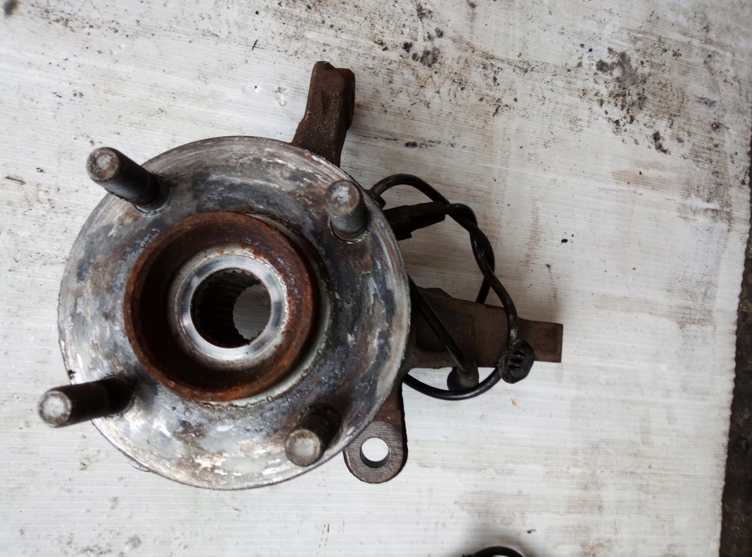 Кулак левый ниссан микра к12. Поворотный кулак ниссан кашкай j10. Поворотный кулак кашкай j10. 6 левый. Поворотный кулак nissan j01.