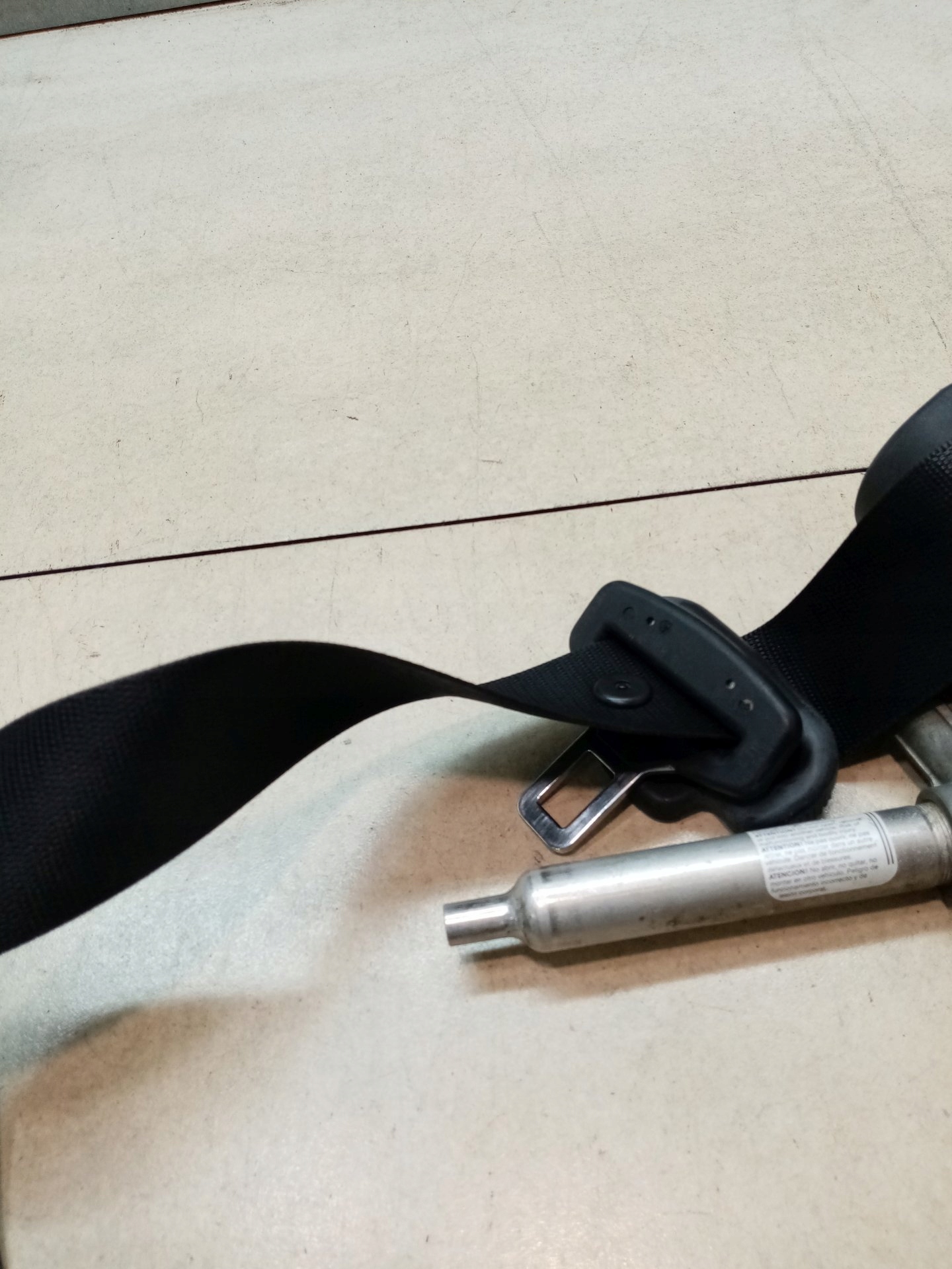 tension belt safety right front W168 1.7 CDI