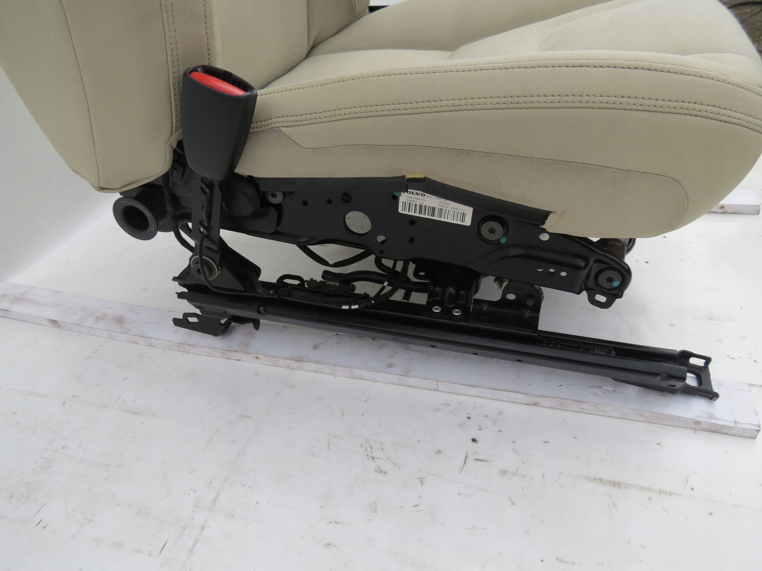 seat left front driver´s VOLVO S60 II V60 and 1731199