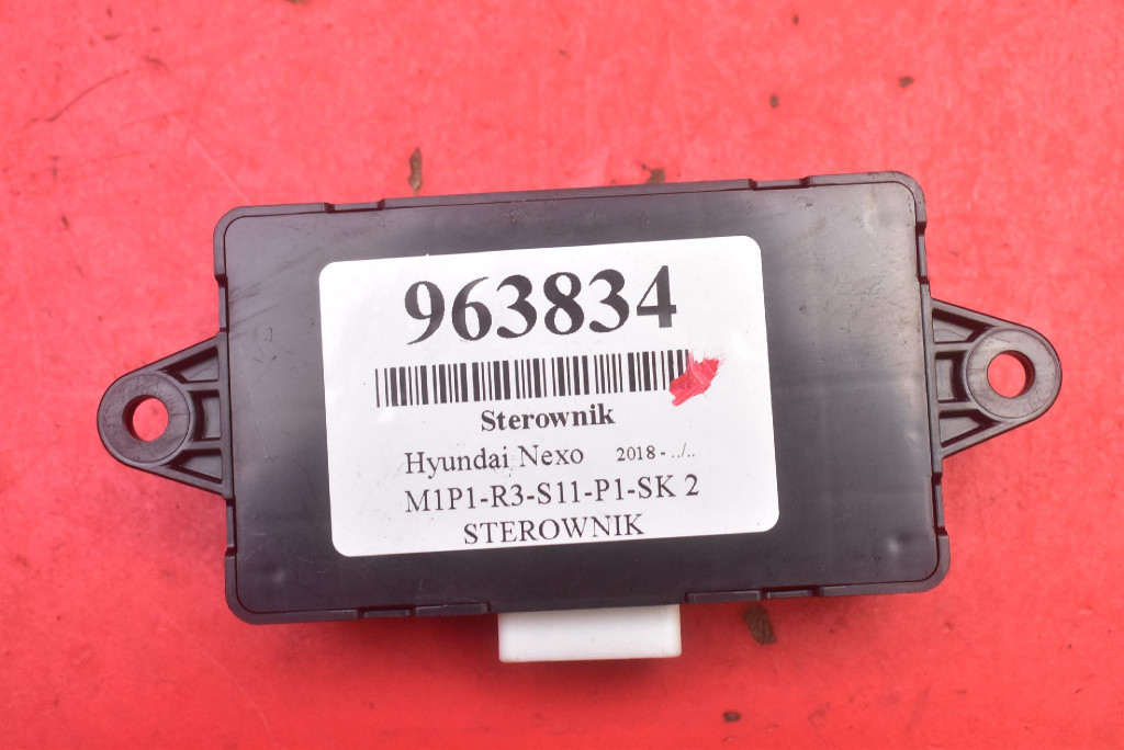 control unit module door left front 82659-M5000 HYUNDAI NEXO 18