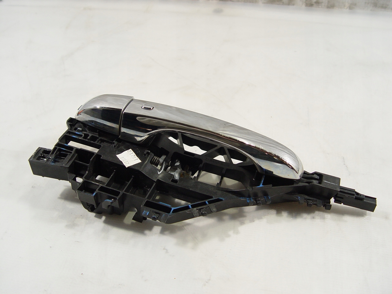 JOURNEY FREEMONT KLAMKA DRZWI CHROM PRAWY PRZOD