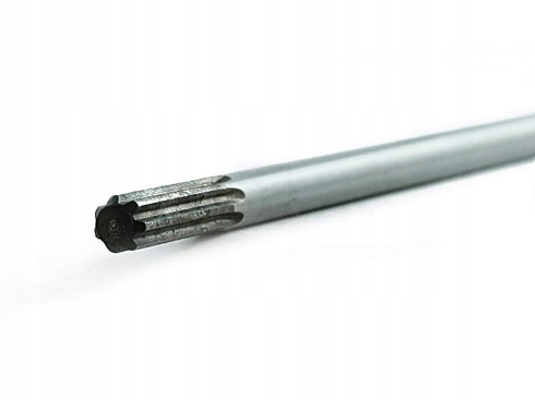 

Wał Napędowy 7F 7mm cm Kosy Gwint CZKOS-0147