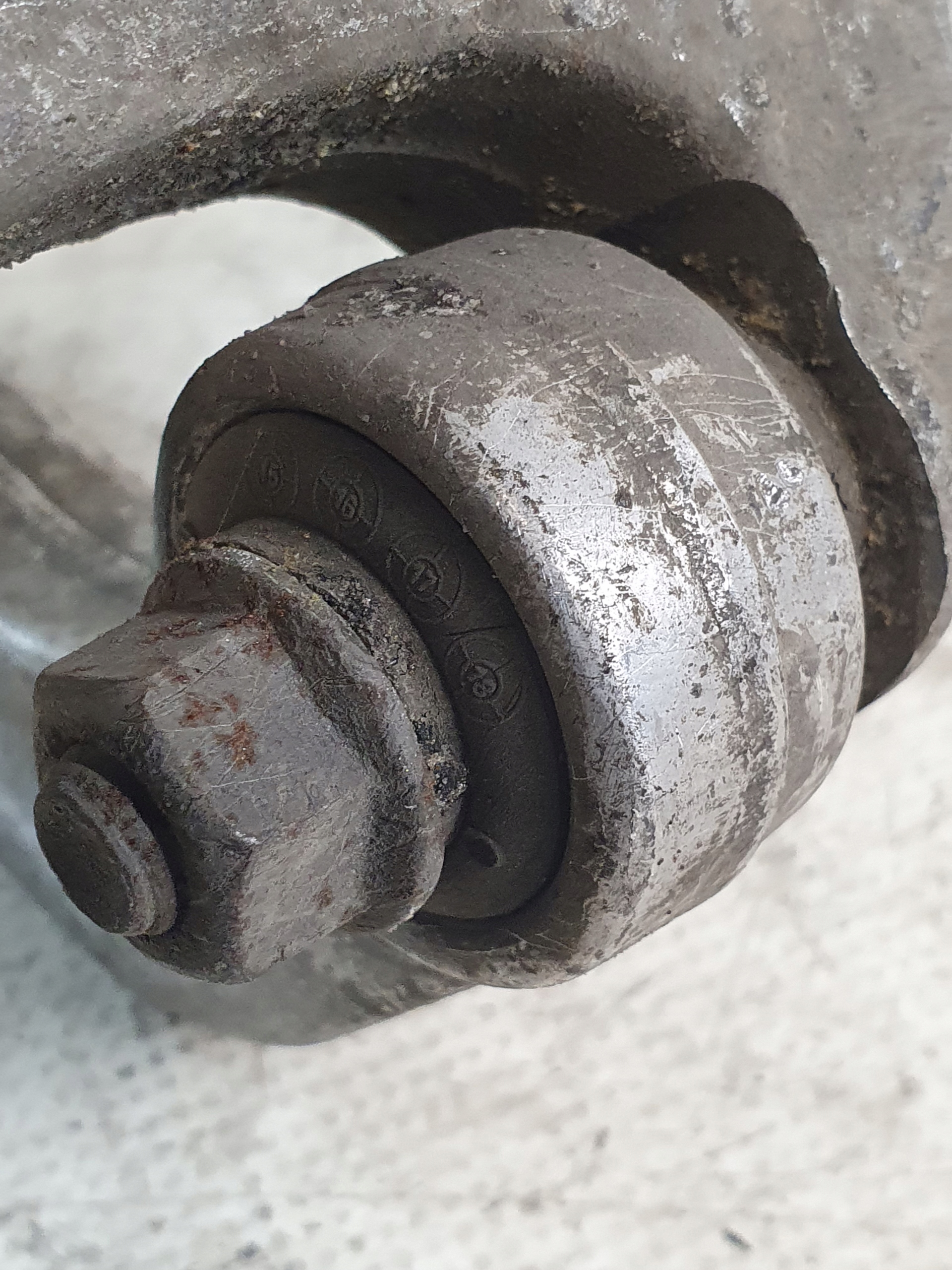 arm left front front lower AUDI A6 C6 3.0D