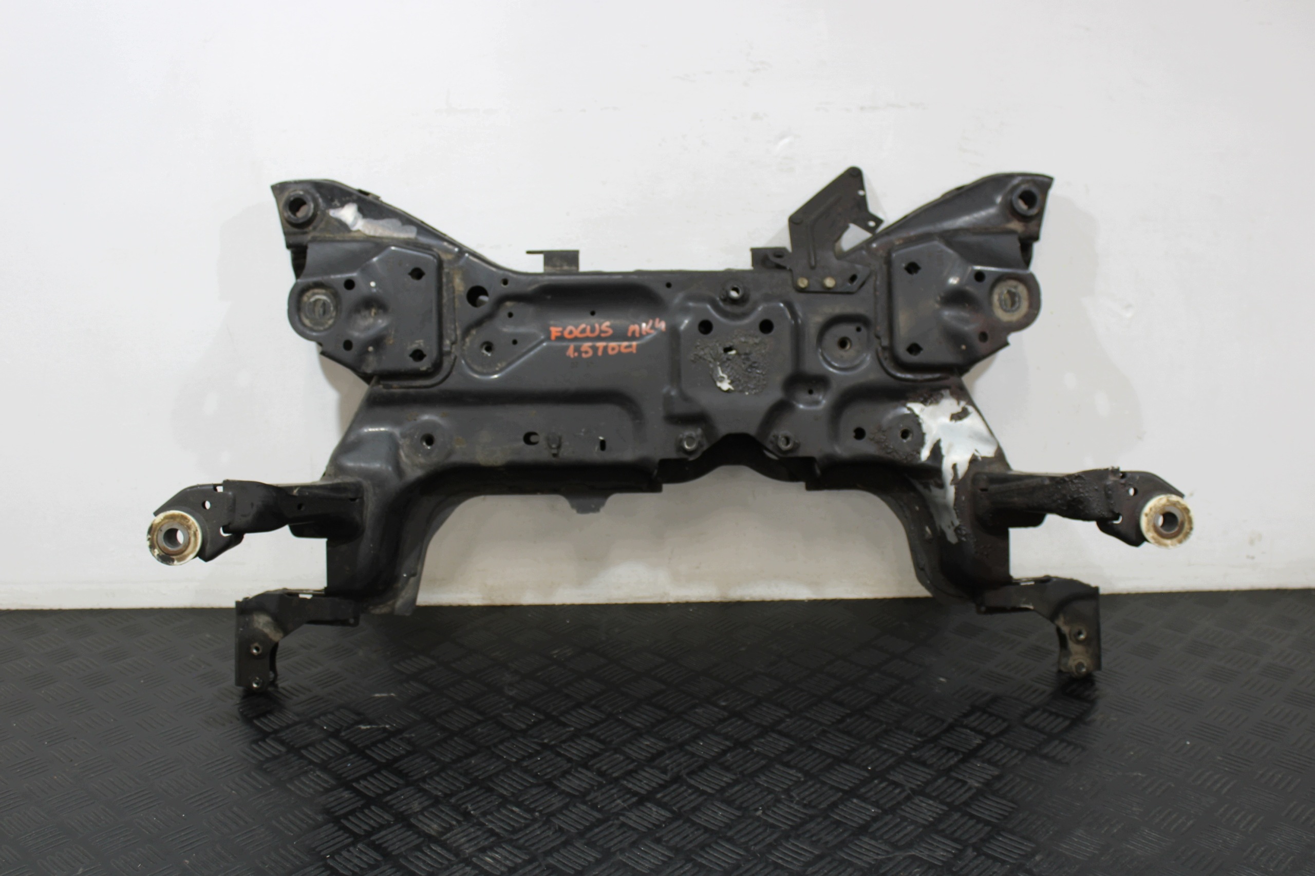 axle beam subframe axle beam front front FORD FOCUS MK4 ST-LINE KOMBI