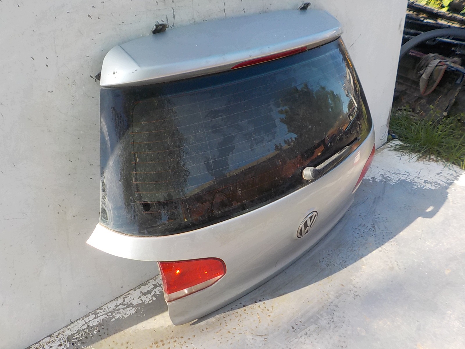 844 VOLKSWAGEN GOLF VI HB boot door rear