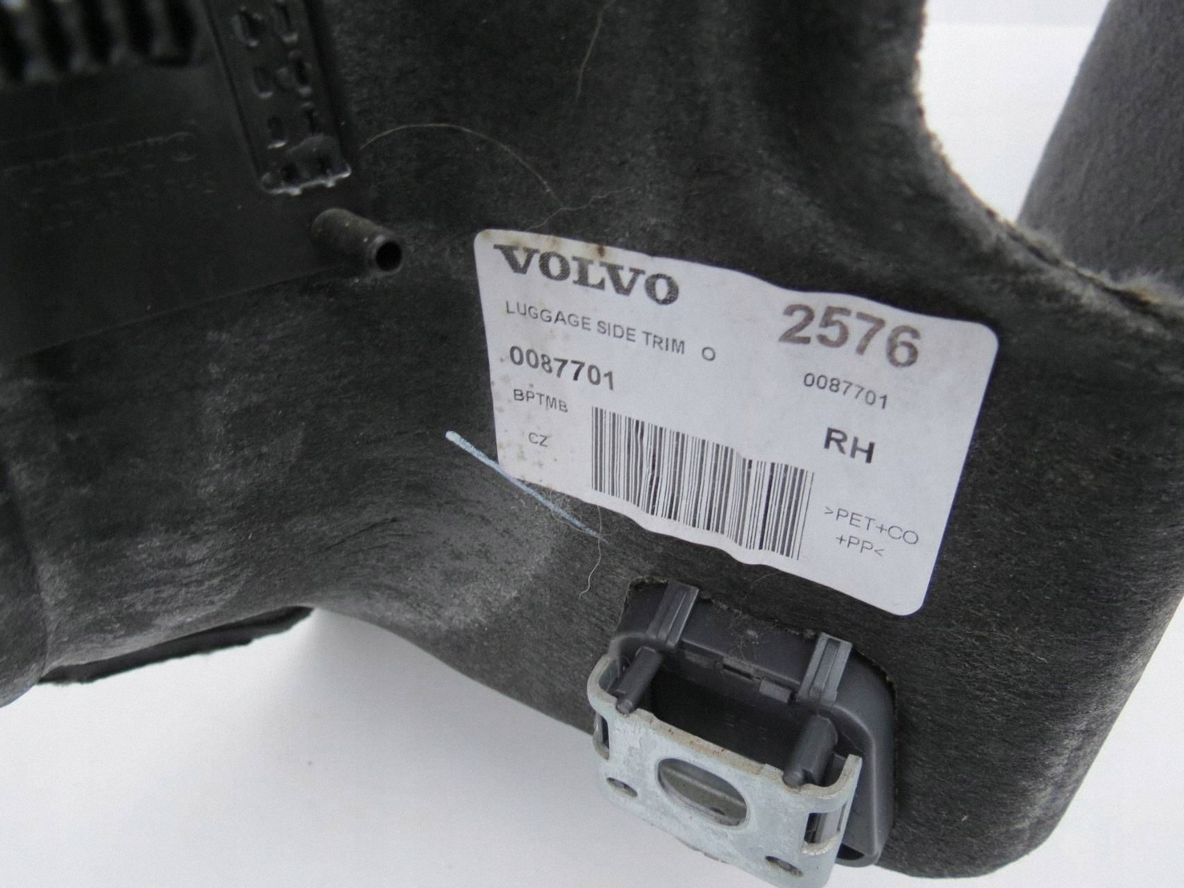 side upholstery boot right VOLVO V60 and S60 II 0087701