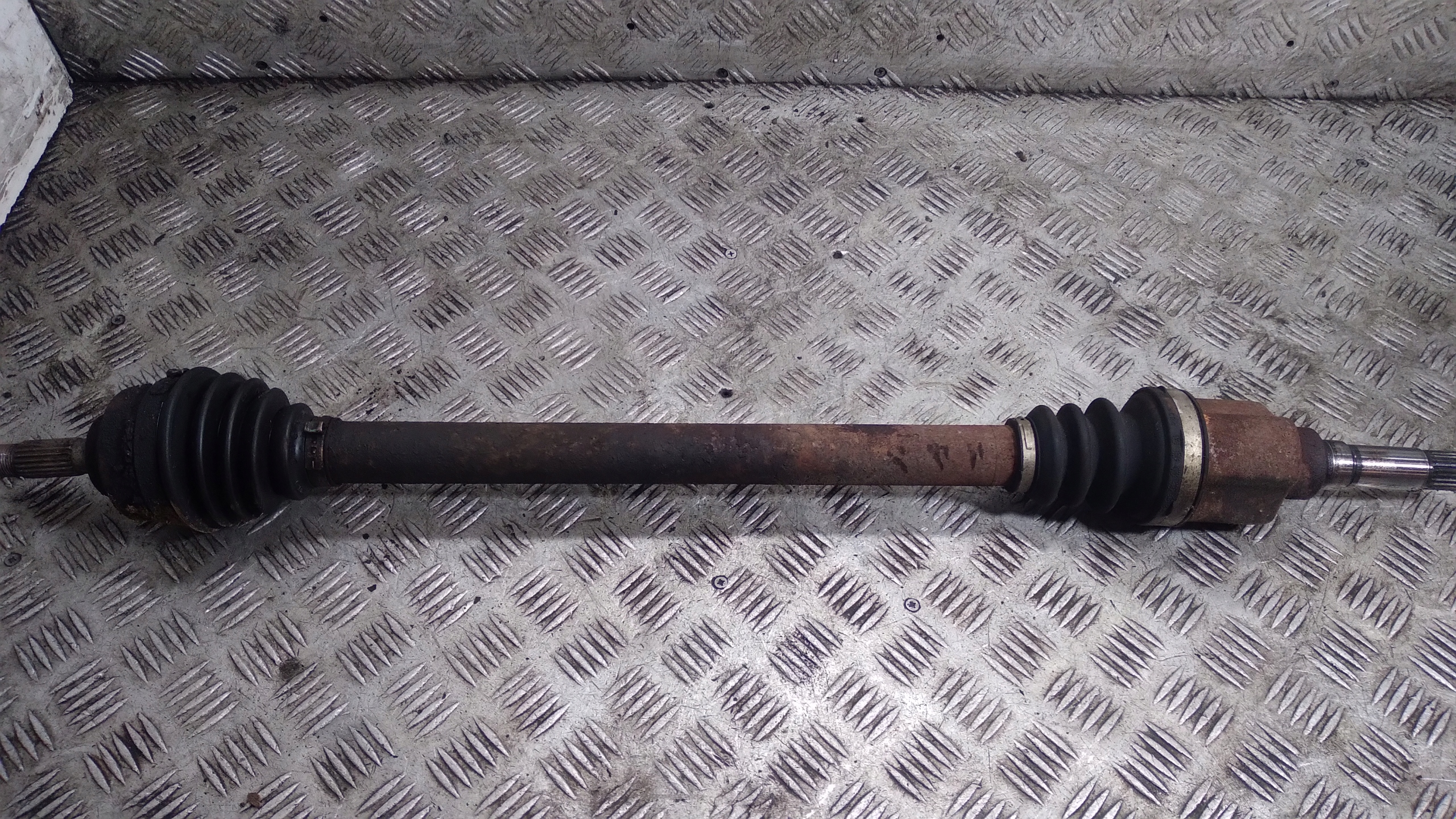 semi-axis semi-axis right front PEUGEOT 207