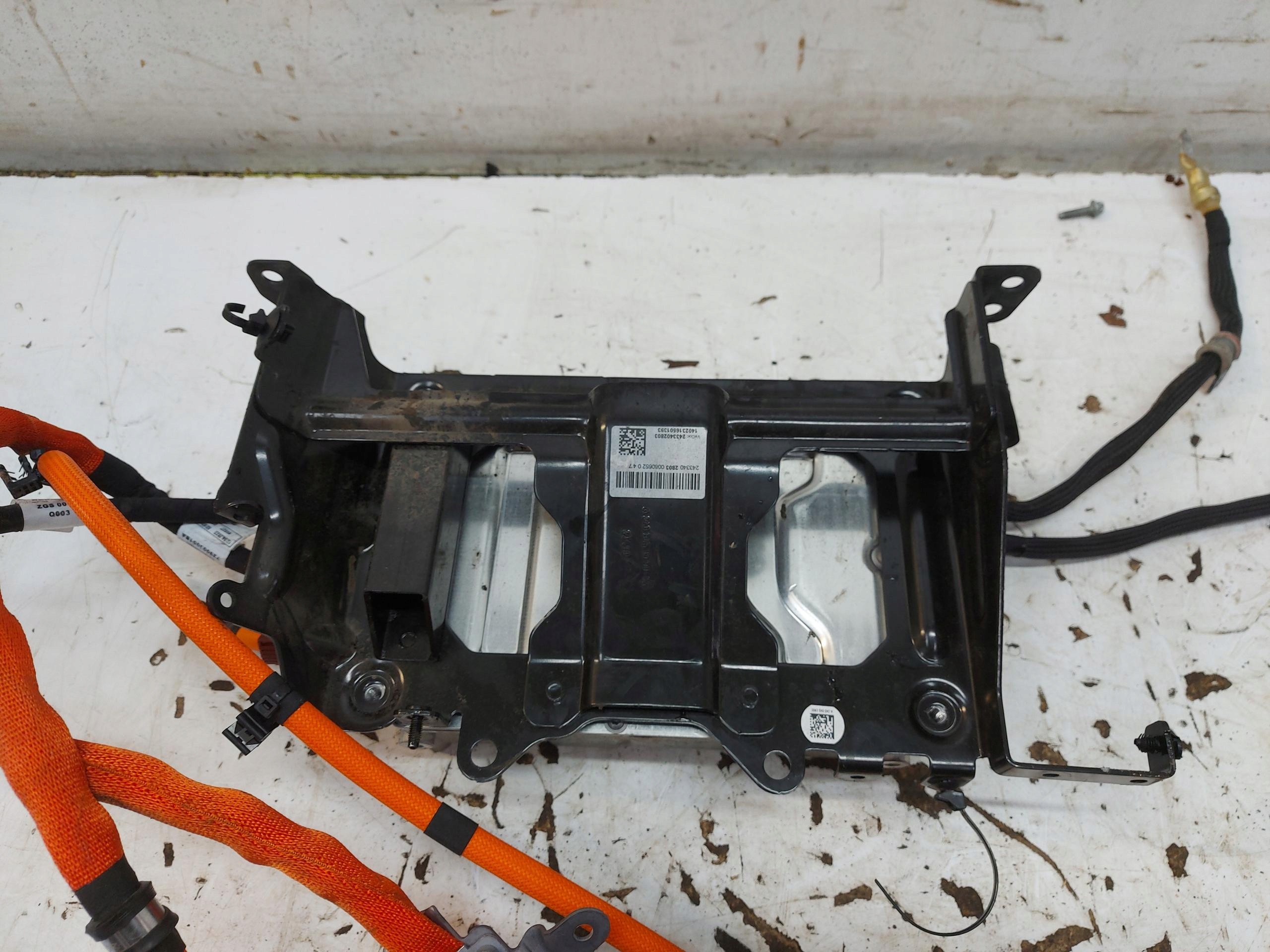 Mercedes EQA 250+ W243 control unit inwerter falownik A2435406015