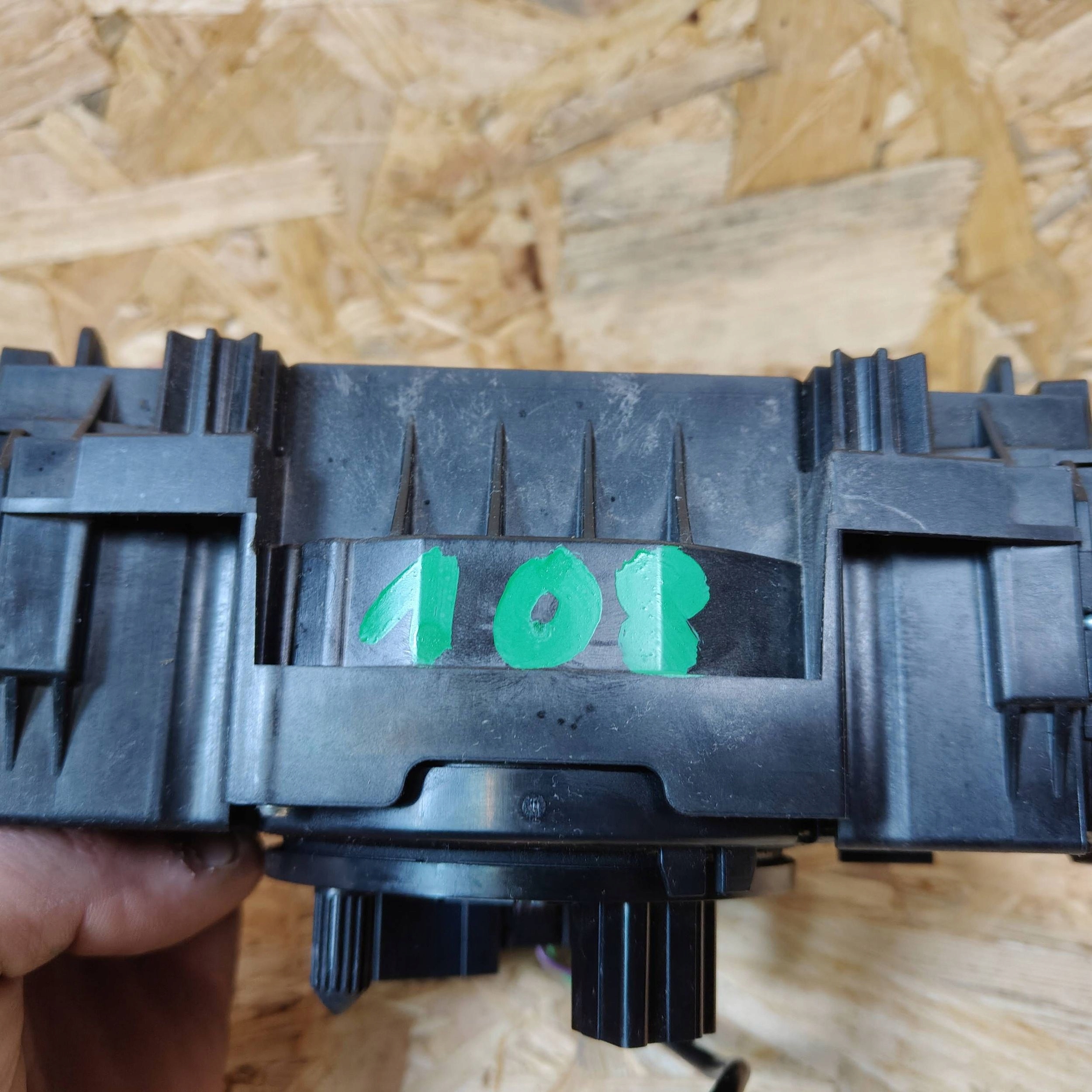 Manetka Indicateurs de direction Ford Fiesta H1BT3F944AJ