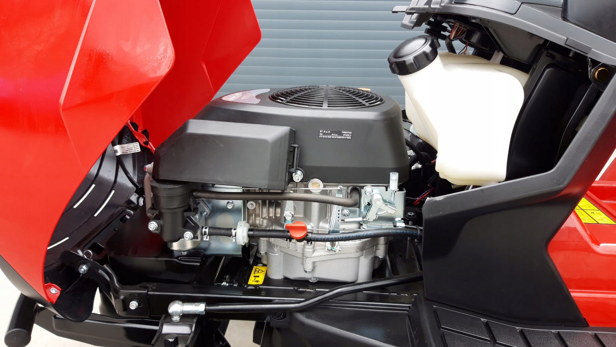 TRAKTOREK OGRODOWY BARAS 84 HYDRO POWERED BY STIGA 384 GWARANCJA Seria HYDRO