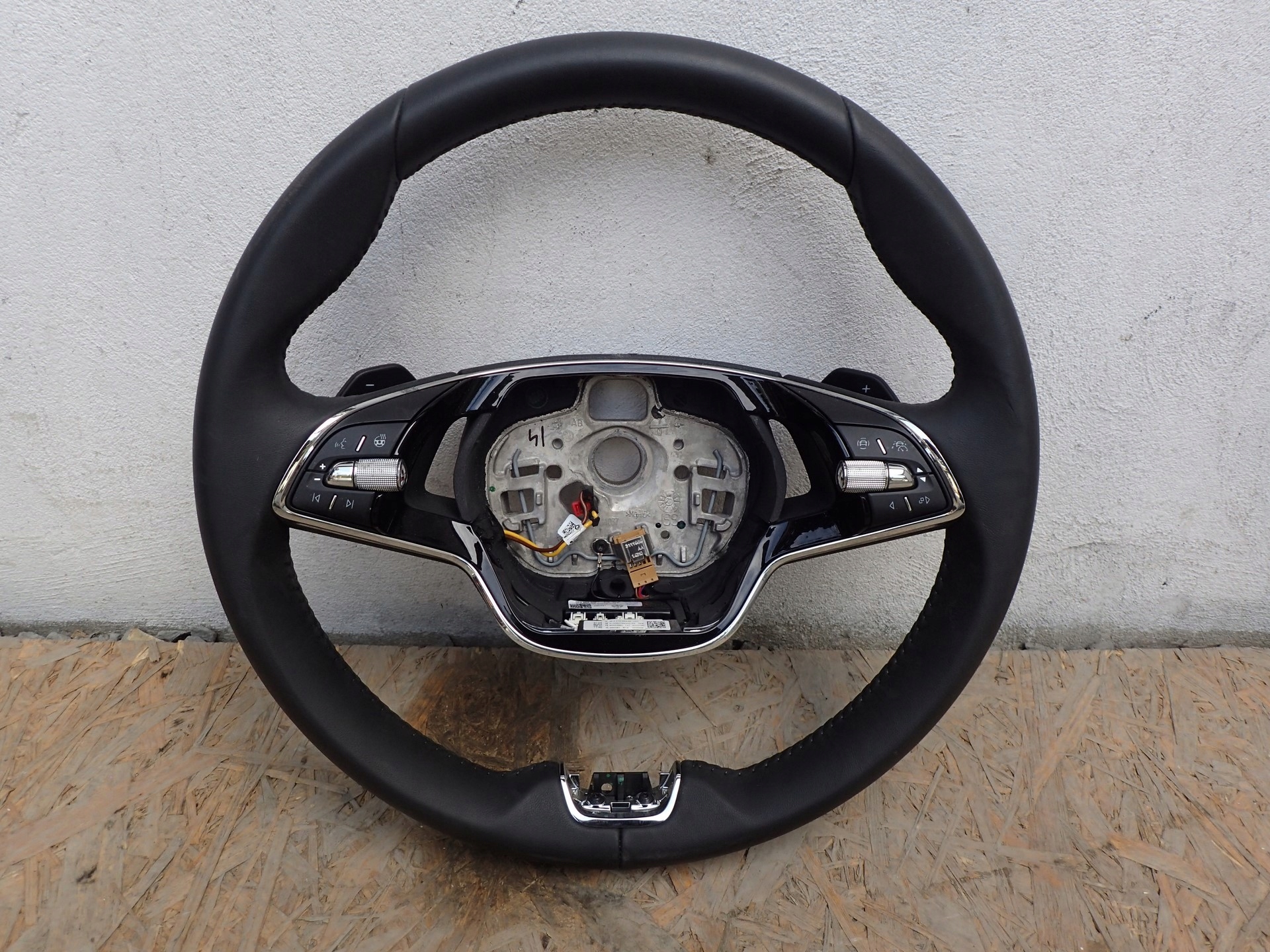 KIEROWNICA SKÓRA SKODA OCTAVIA 4 IV NX3 NX5