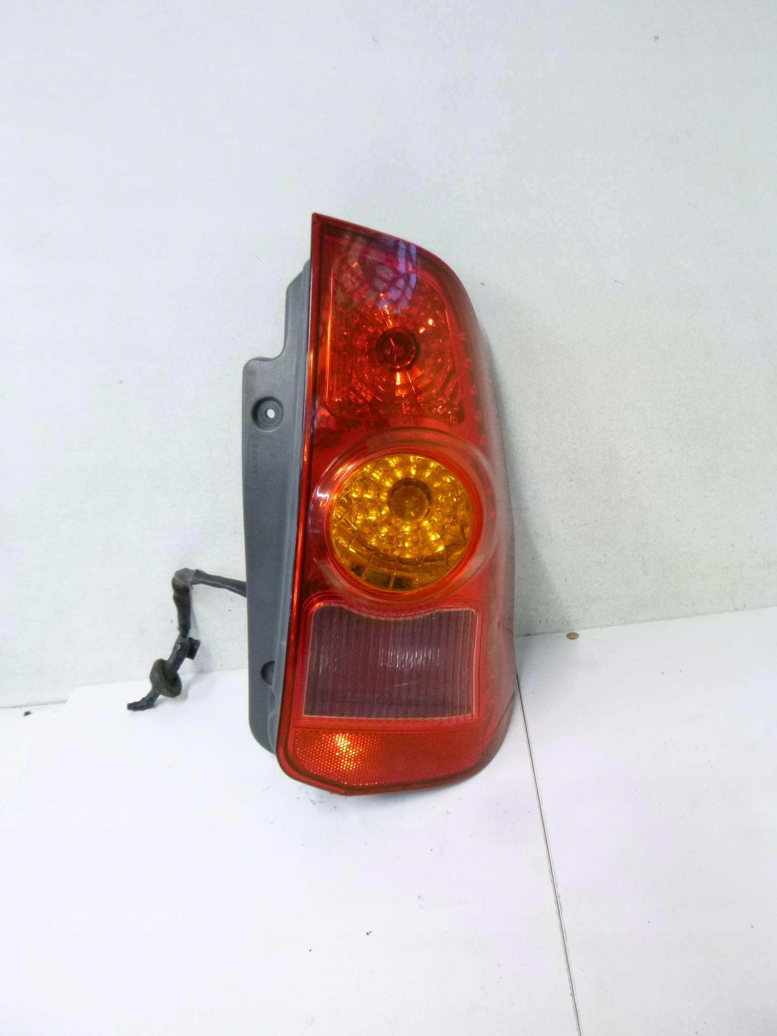 light rear part right Mitsubishi Space Star LIFT MR913174 2002 – 2005