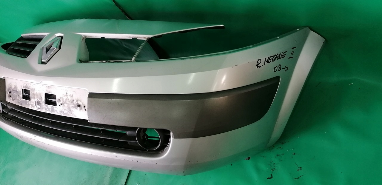 Renault Megane II HB 03- zderzak przedni Strona zabudowy przód