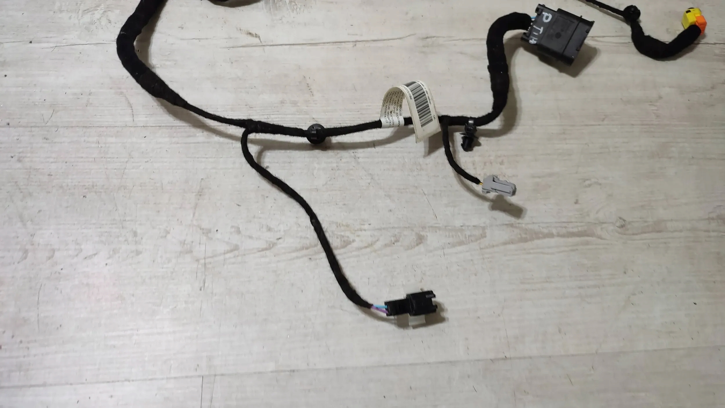 Fiat Tipo II HB 19r. 1.4 right side bundle seat front