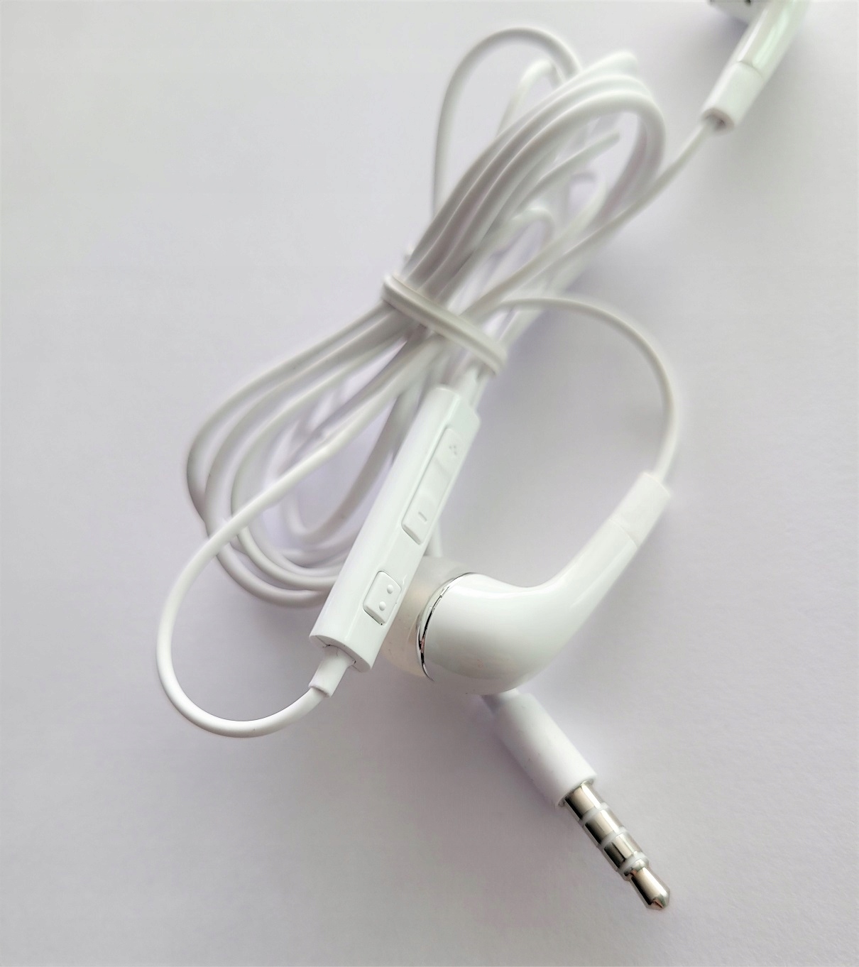 ORYGINALNE SŁUCHAWKI SAMSUNG MIKROFON JACK 3,5 mm Model EHS