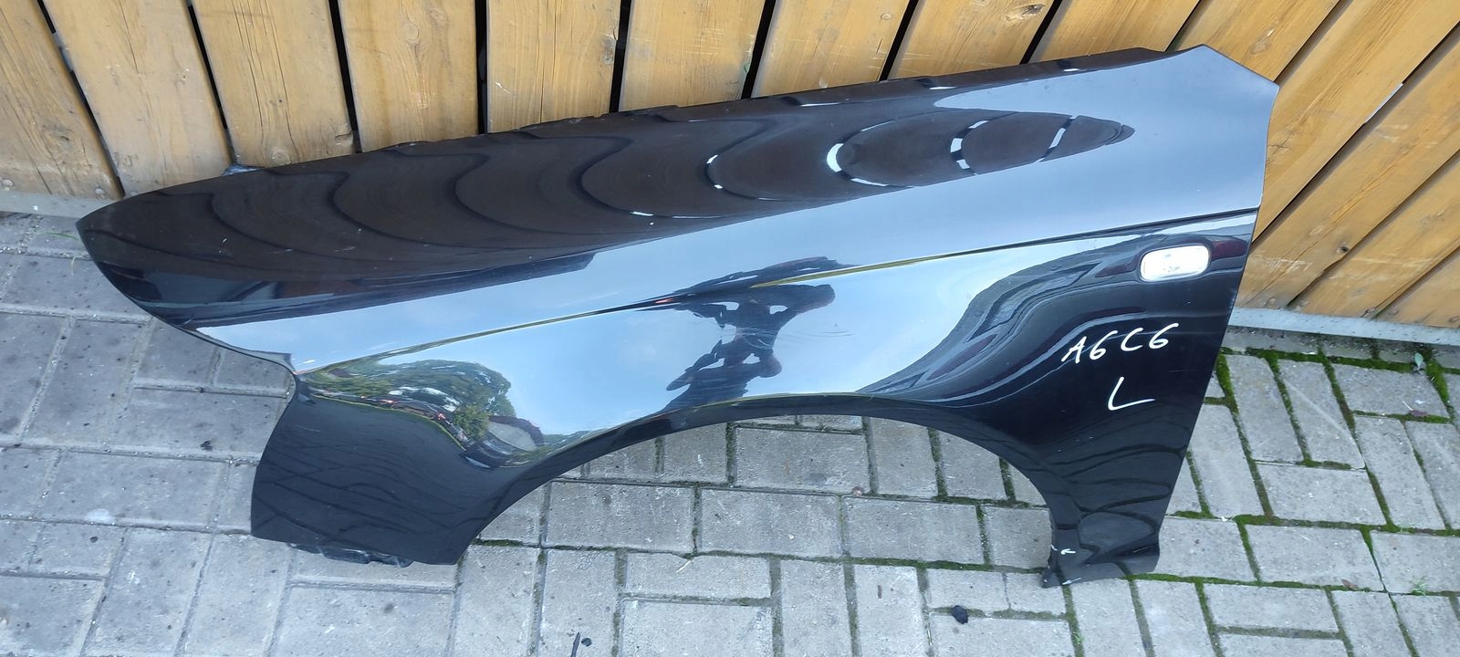 fender left front front Audi A6 C6