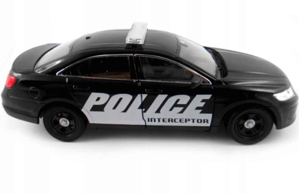 FORD POLICE INTERCEPTOR MODEL METAL WELLY 1:24 Kod producenta 000000751