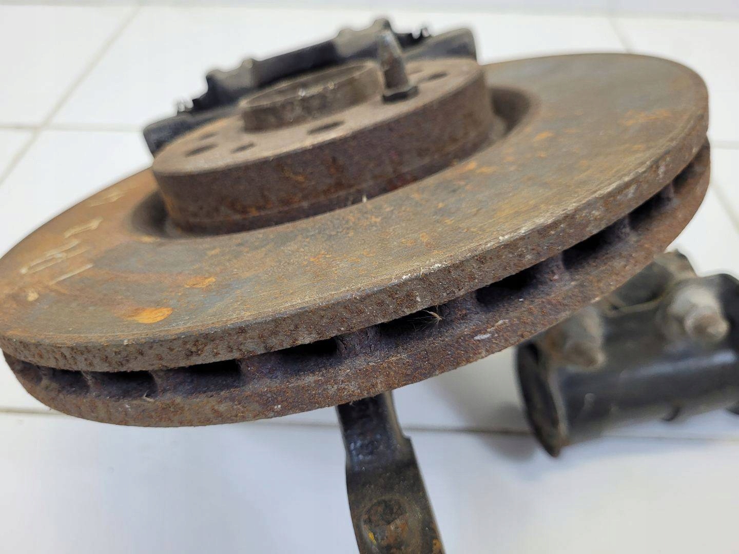 shock absorber front left side Fiat Tipo 2 2021 ST32000381
