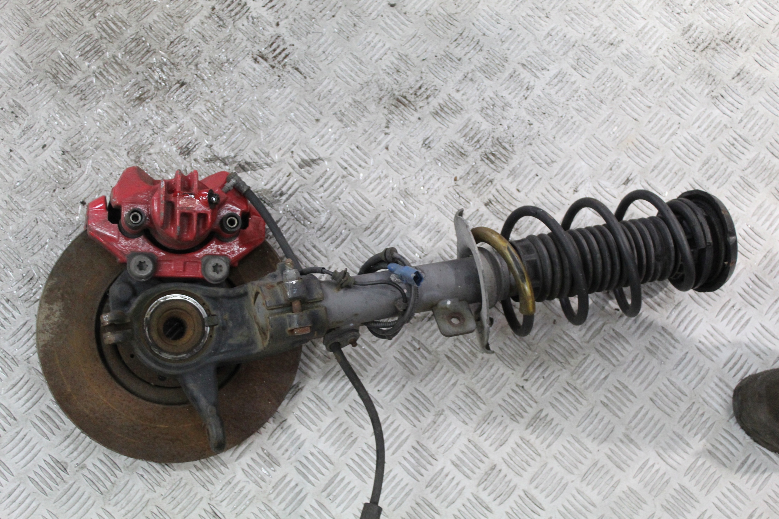 swing McPherson right front PEUGEOT 208