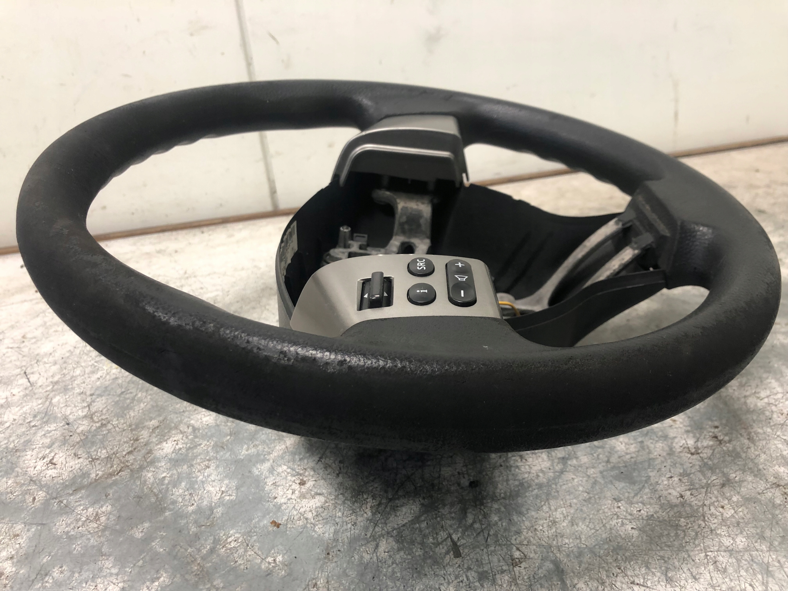 steering wheel, leather MULTIFUNKCJA NISSAN NOTE E11