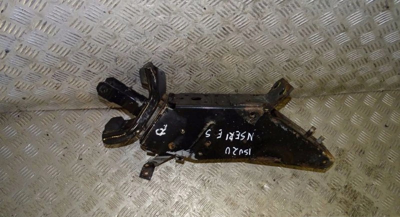 ISUZU NQR 4 8 MOCOWANIE KABINY PRAWE