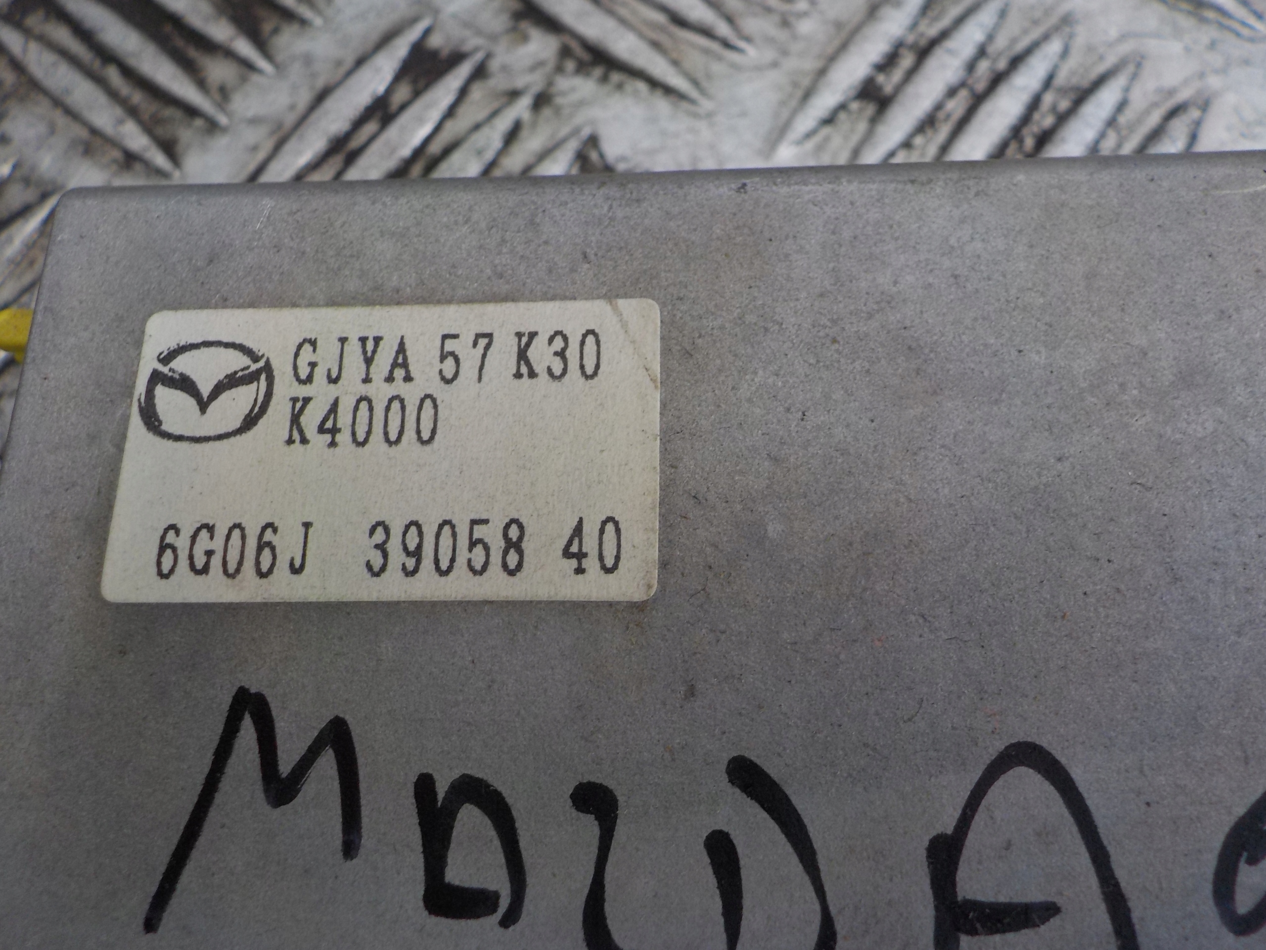 MAZDA 6 computer module SENSOR airbag GJYA57K30