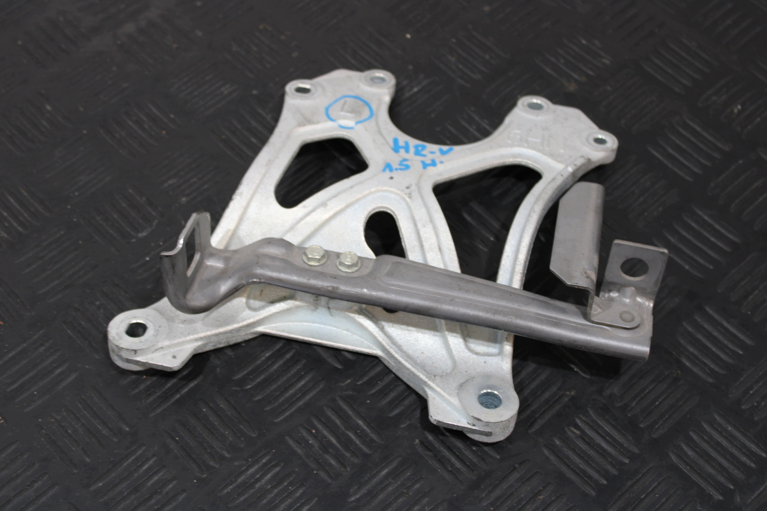 Support Support plaque Console Gauche HONDA HRV H-RV III 3 2021- 1,5H