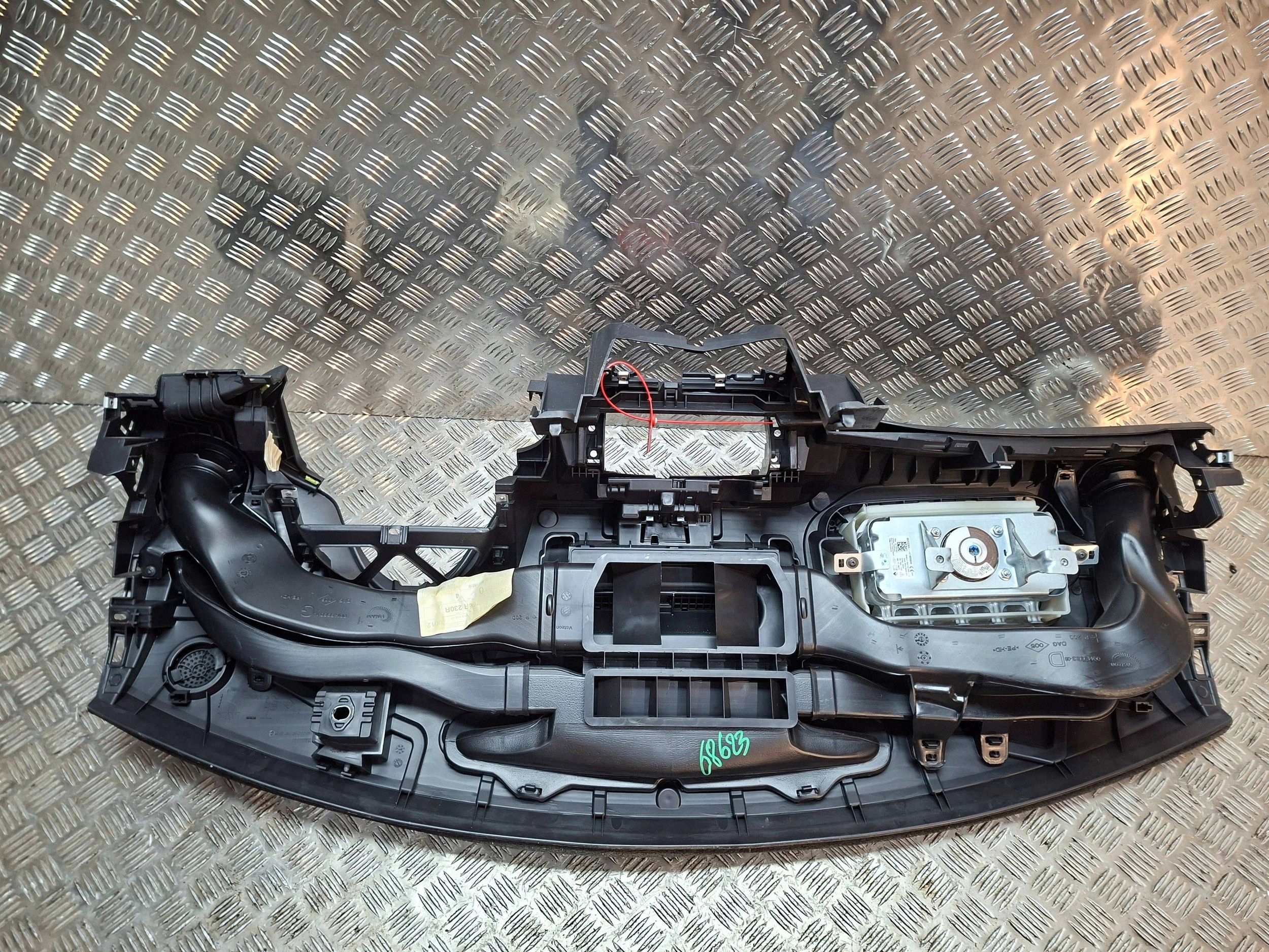 dashboard console passenger airbag 681005539R RENAULT TWINGO III 2014