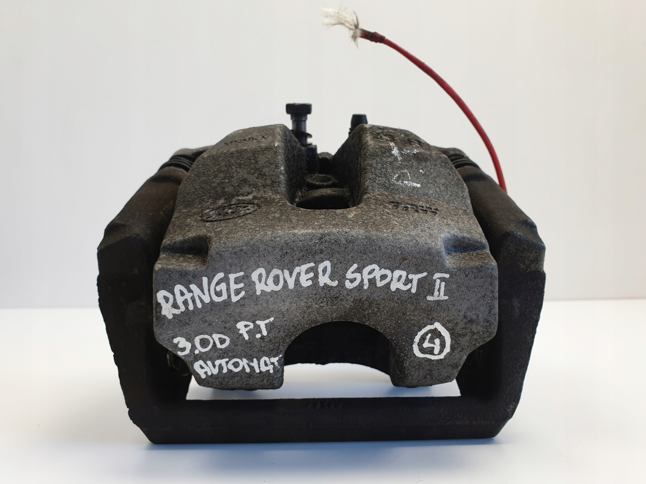 Range Rover II L494 3.0 D задний тормозной суппорт