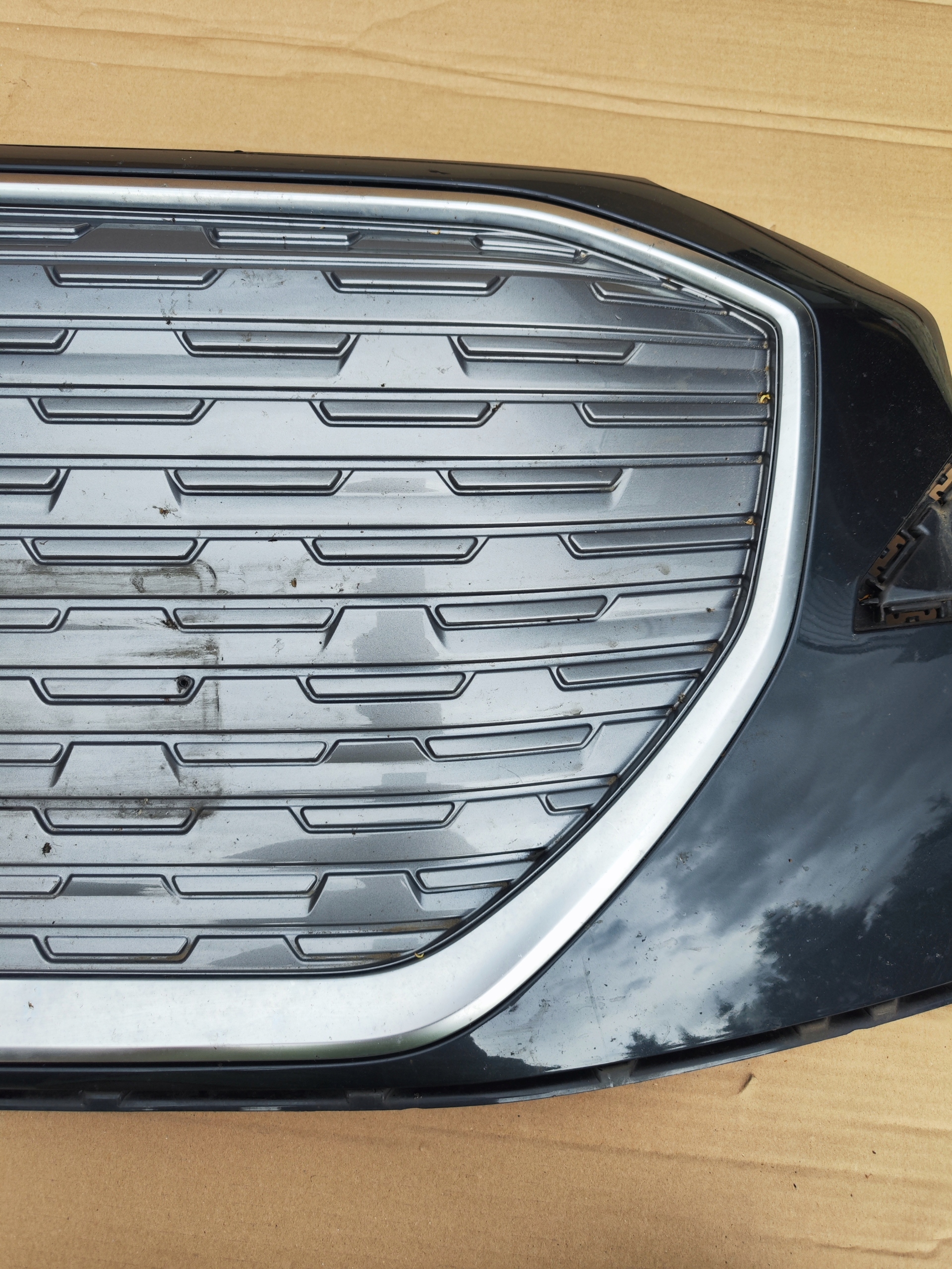 AUDI Q4 E-TRON 89A front bumper front PREKLADgrill 89A807725