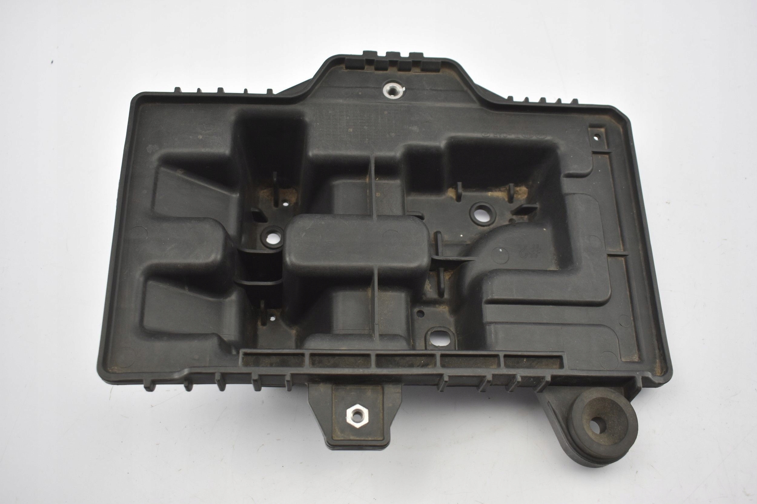 Основание батареи 37150-D3000 TUCSON II 15-