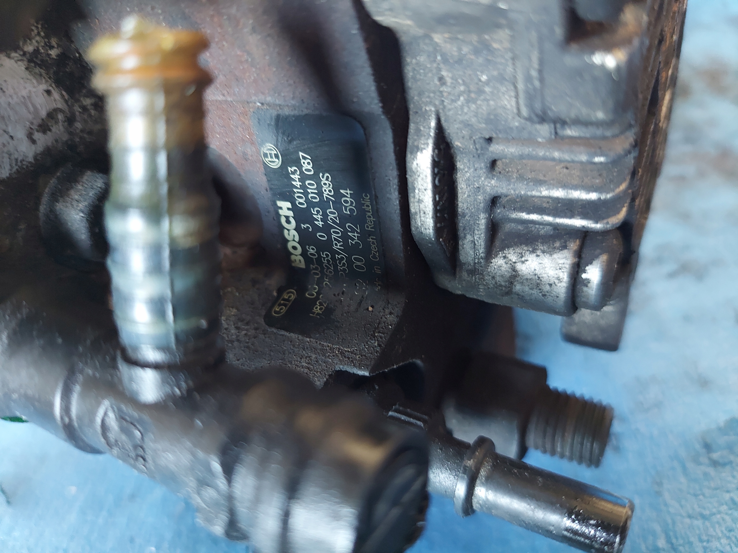 Einspritzpumpe LAGUNA 2 1.9 DCI 0445010087
