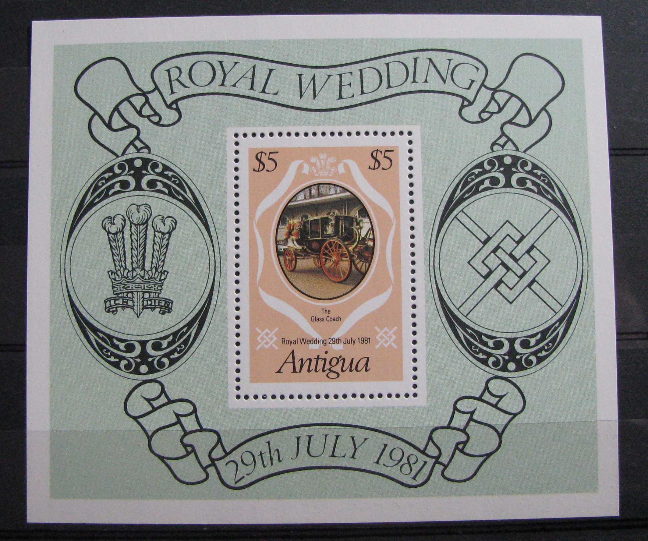 ANTIGUA - Mi blok 55 **