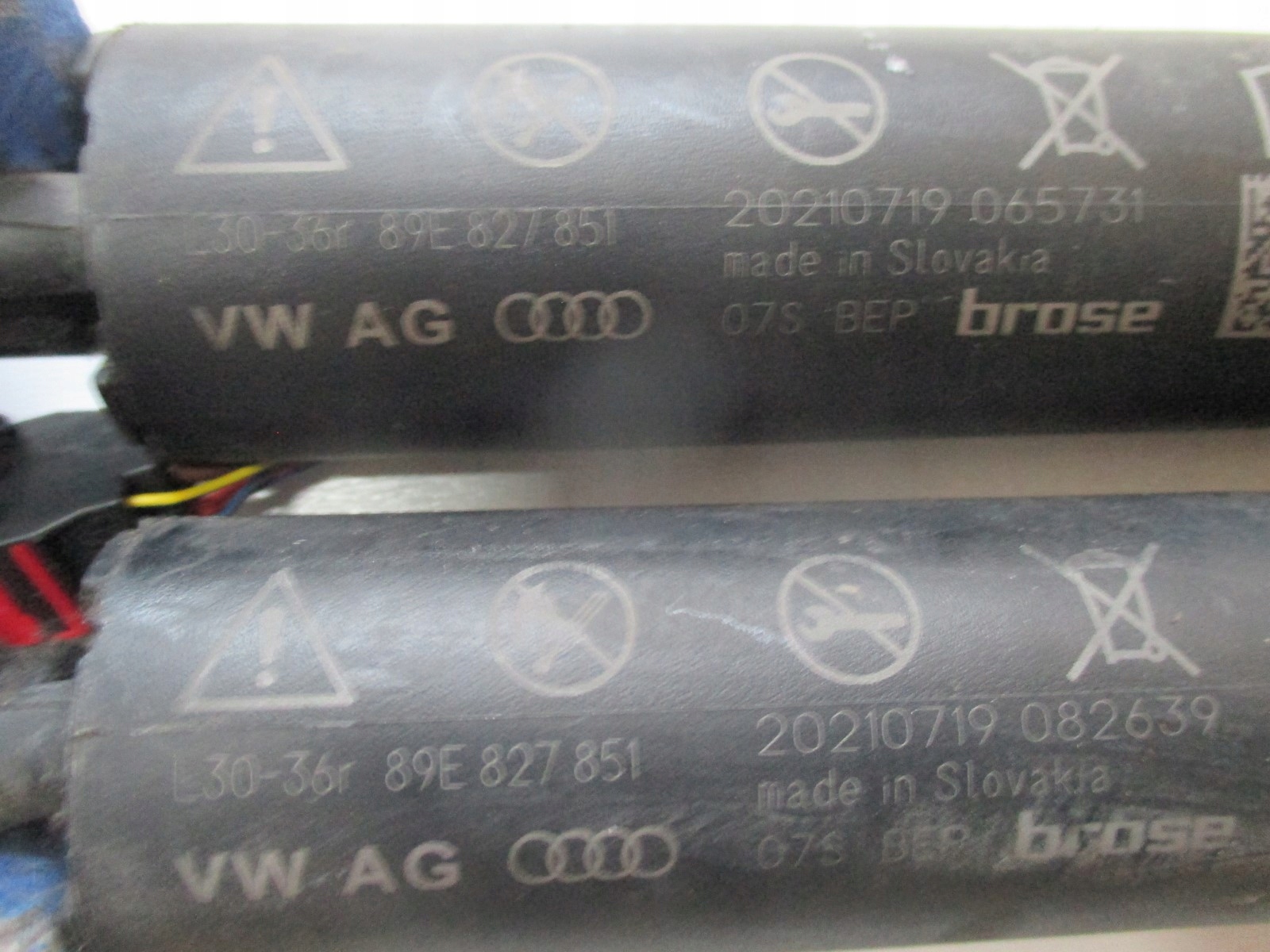 damper bonnet telescope AUDI Q4 E-TRON 89E827851