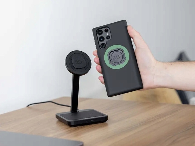 Stolná indukčná nabíjačka Štvorkolka Lock Mag Dual