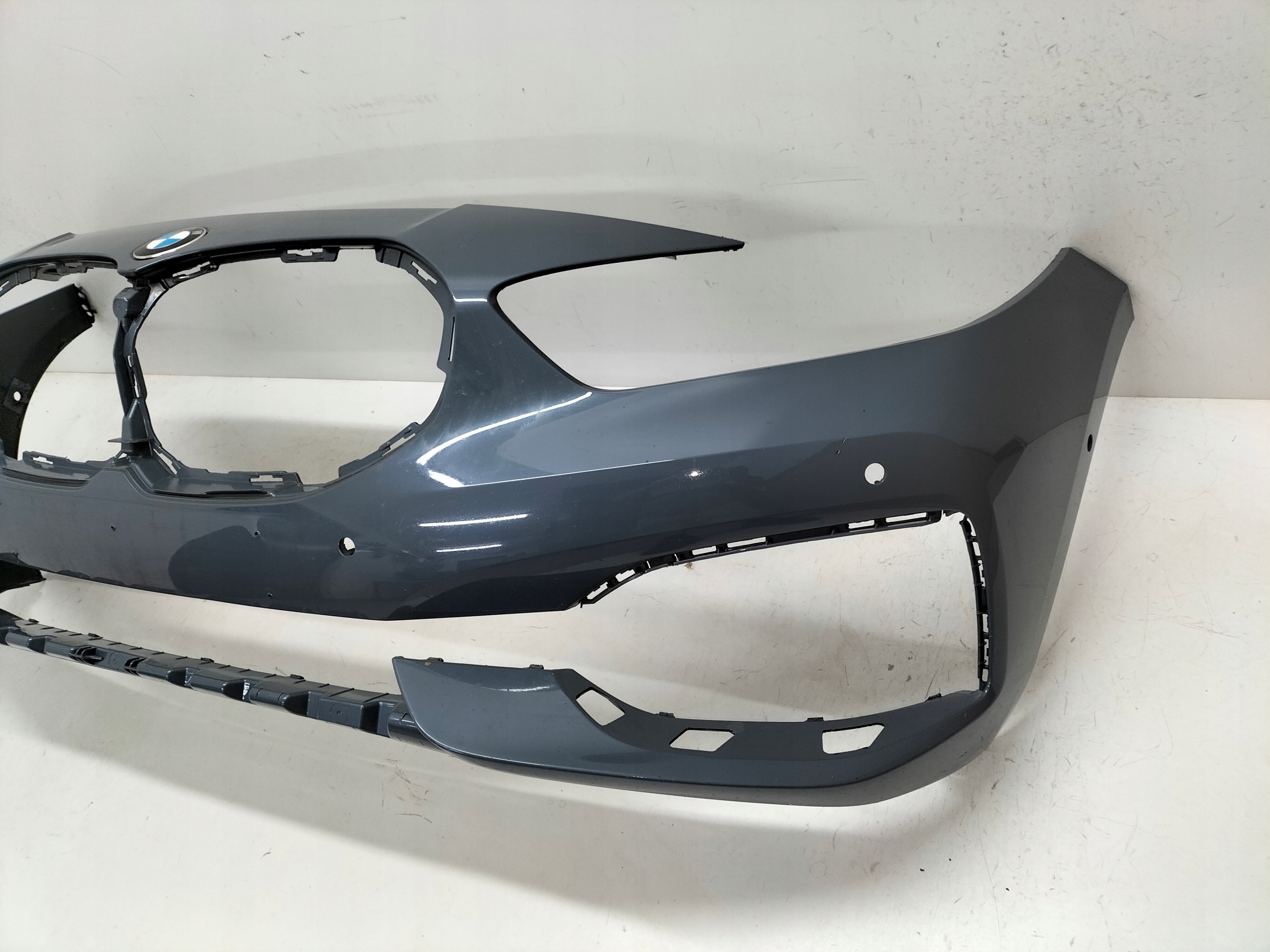 front bumper front BMW 1 F40 19