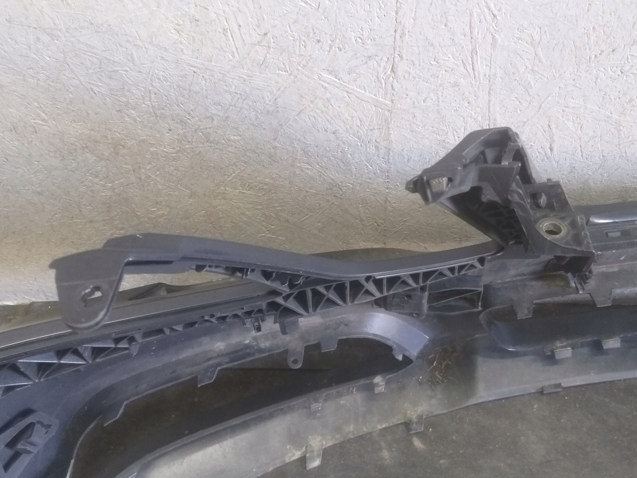 bumper front MERCEDES E KLASA W212