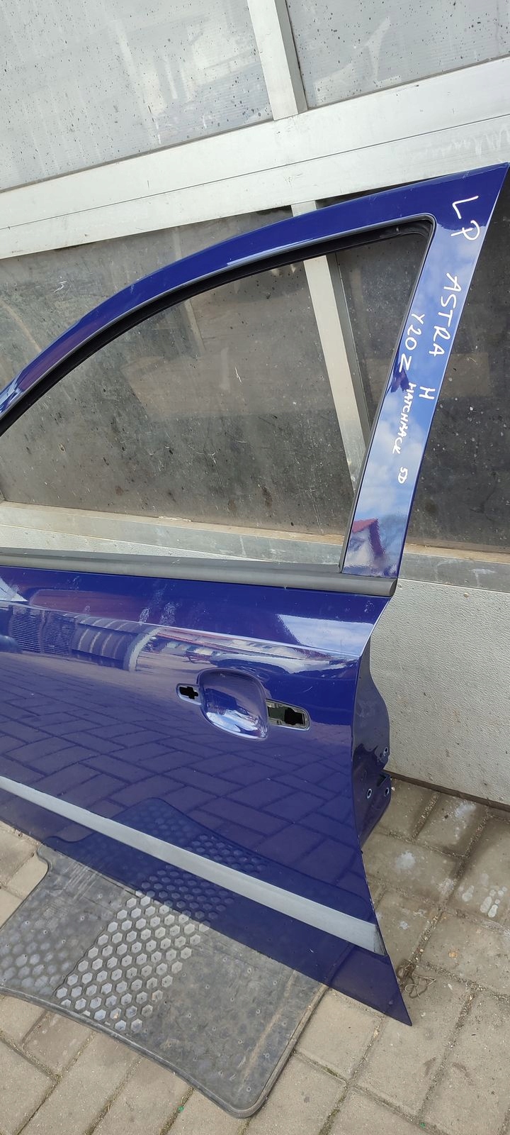 door front front left Opel Astra H HB Y20Z