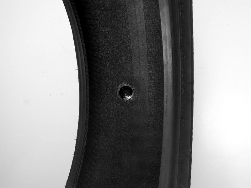 1Z 225/65R17 Hankook Winter i*cept evo2 106H 4217 Model Winter i*cept evo2 SUV W320A