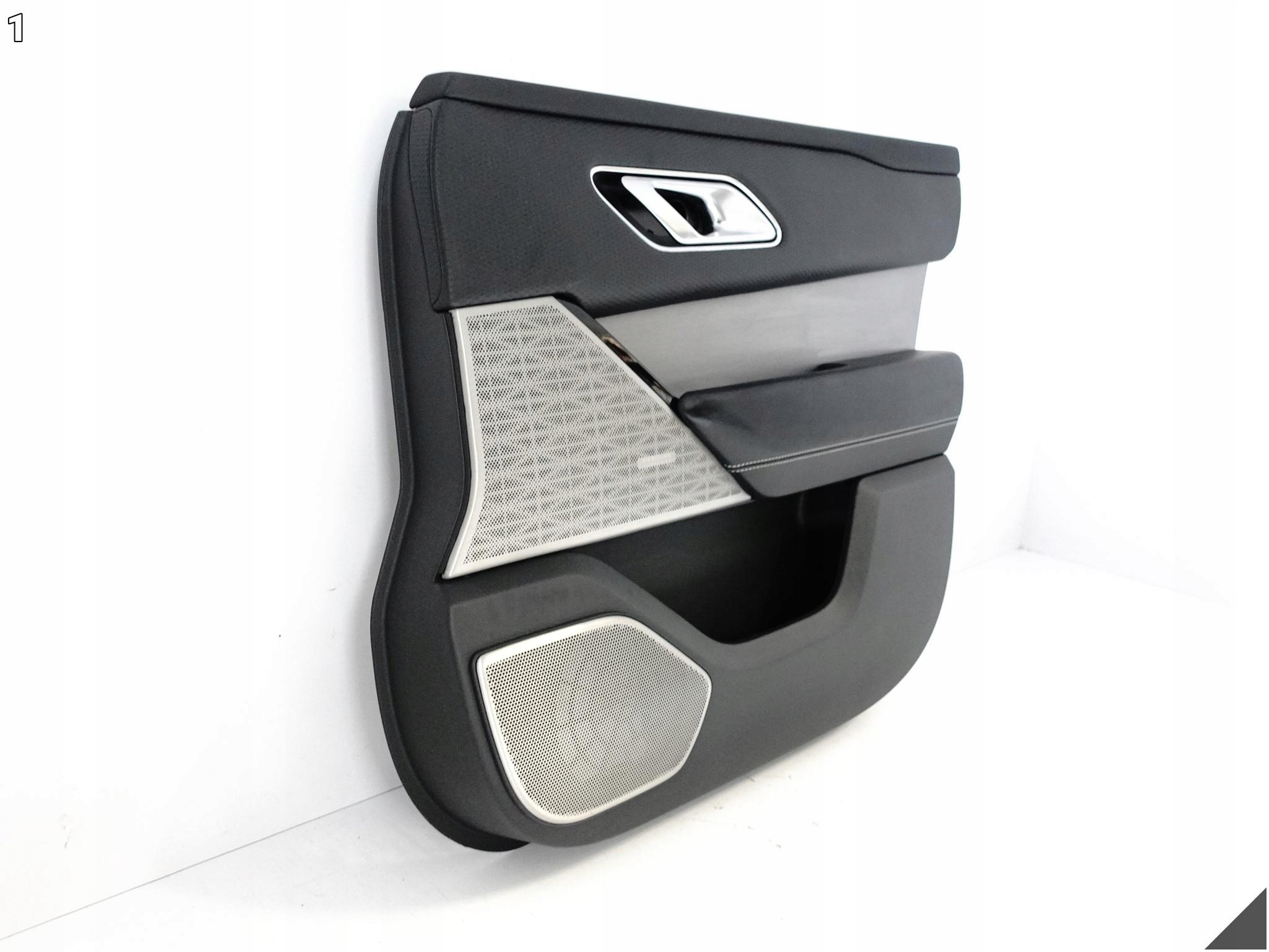 RANGE ROVER VELAR L560 17- upholstery side door leather handle right front