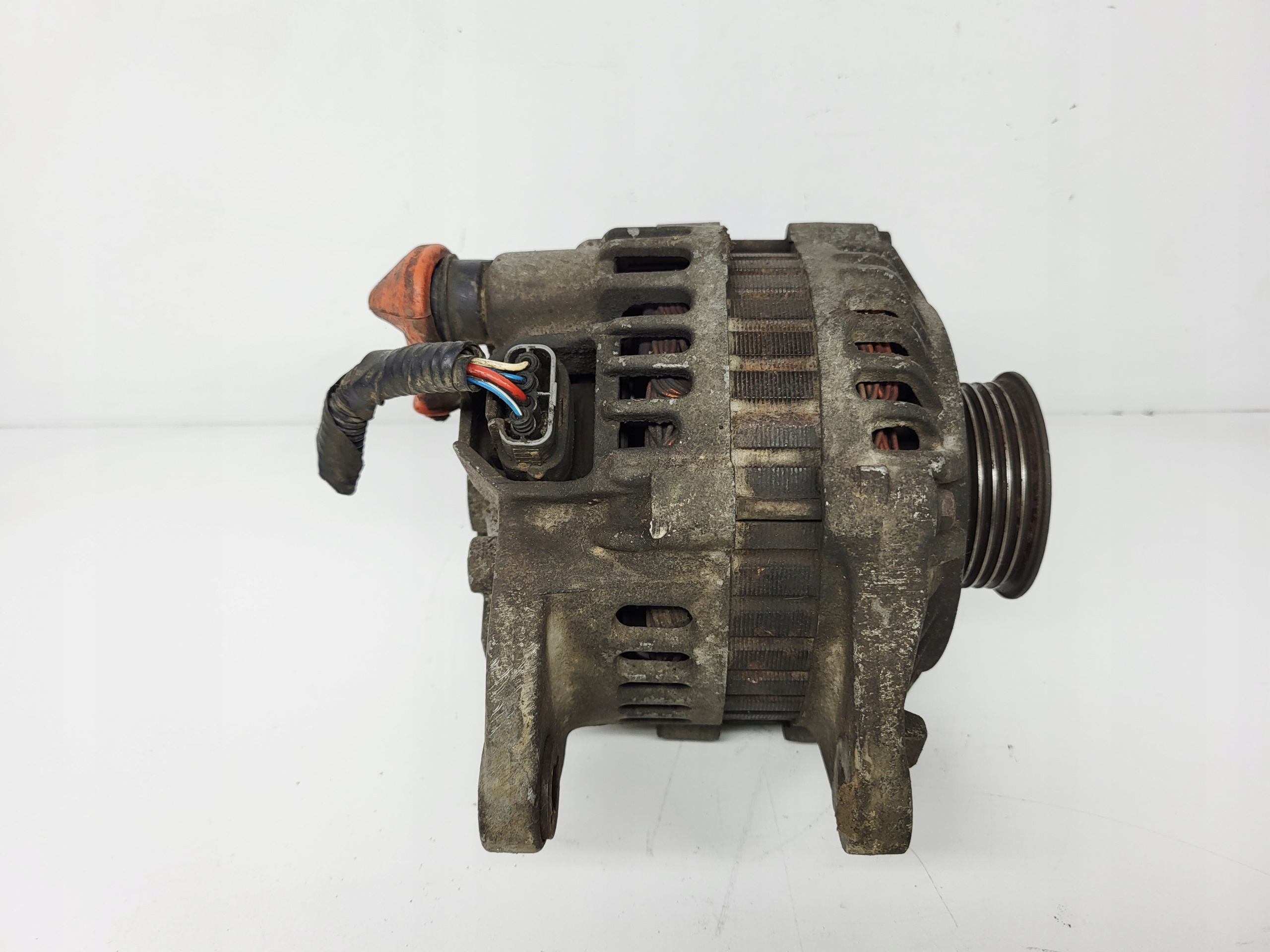 ALTERNATOR Mitsubishi COLT 1.4B A2TA5191 MD325696 80A