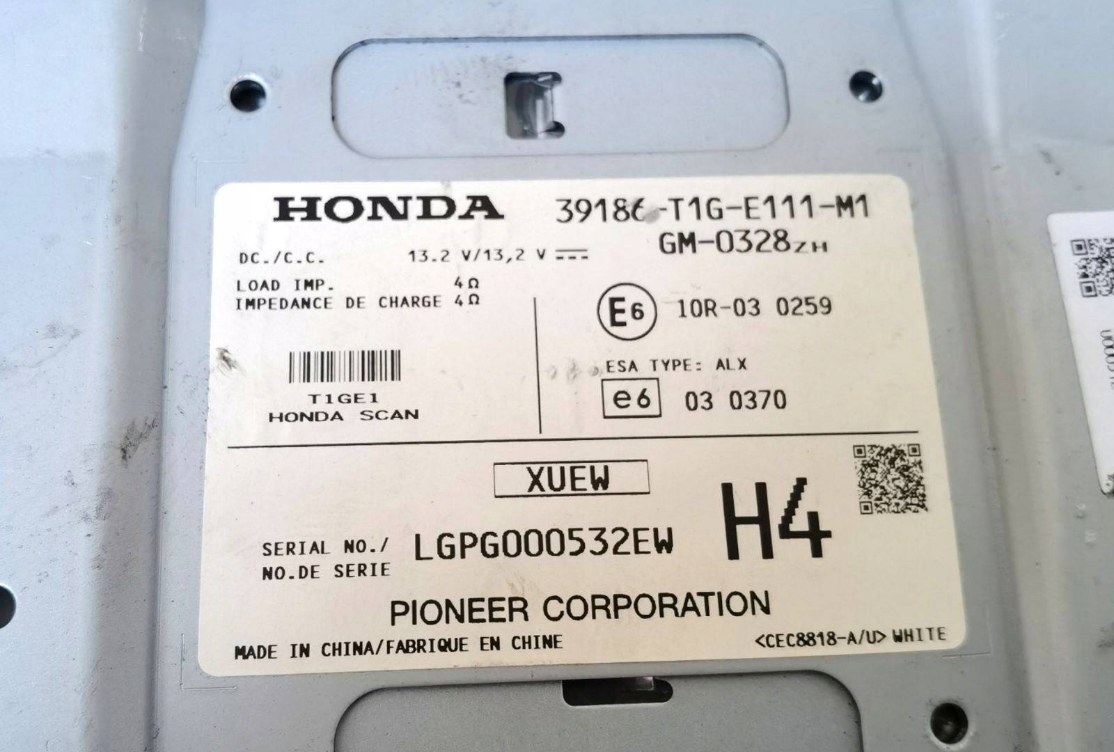 amplifier radia Honda CR-V 4 RE6 2013 39186-T1G-E111-M1