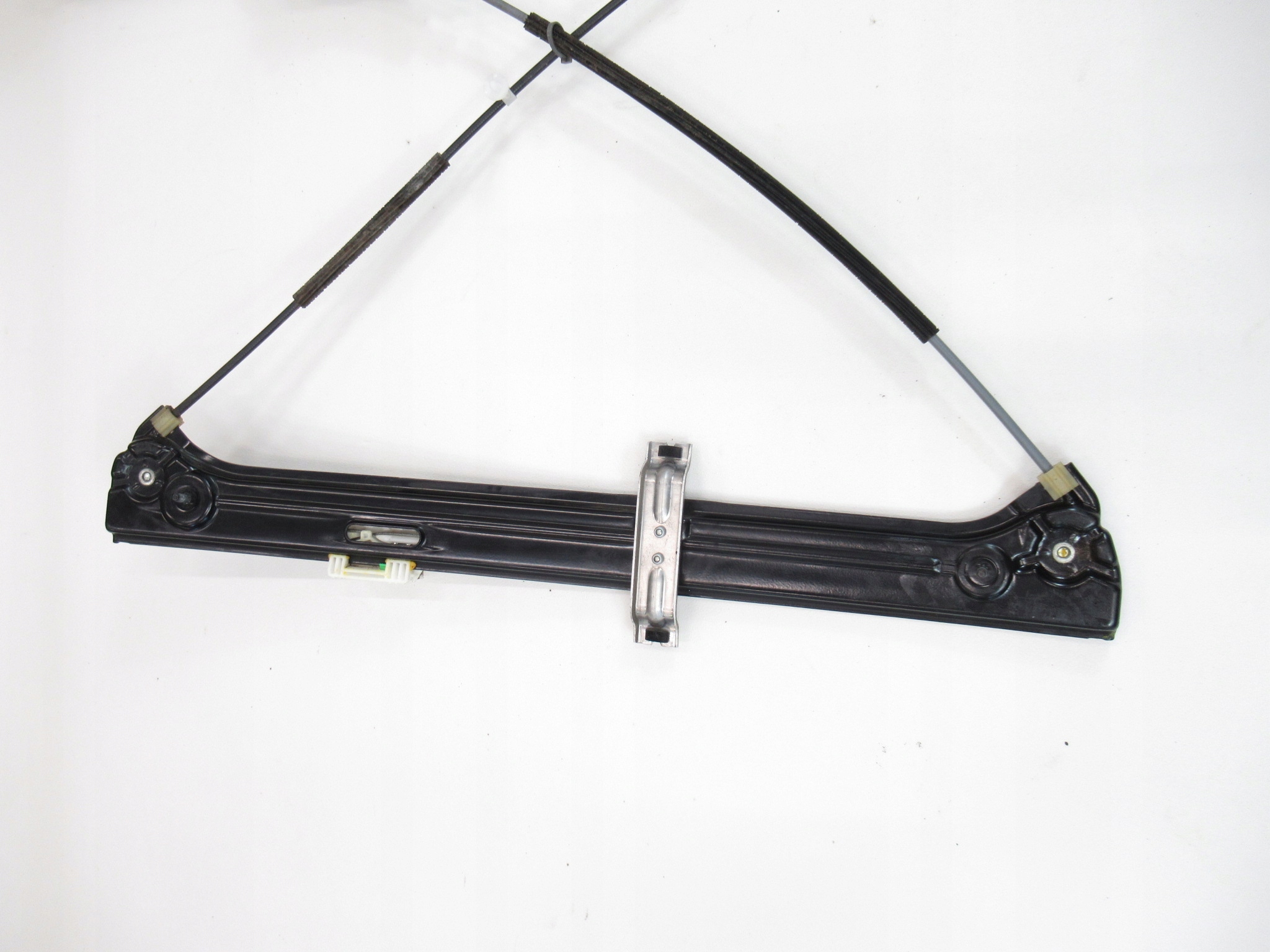 window regulator BMW e70 X5 right front of the passenger