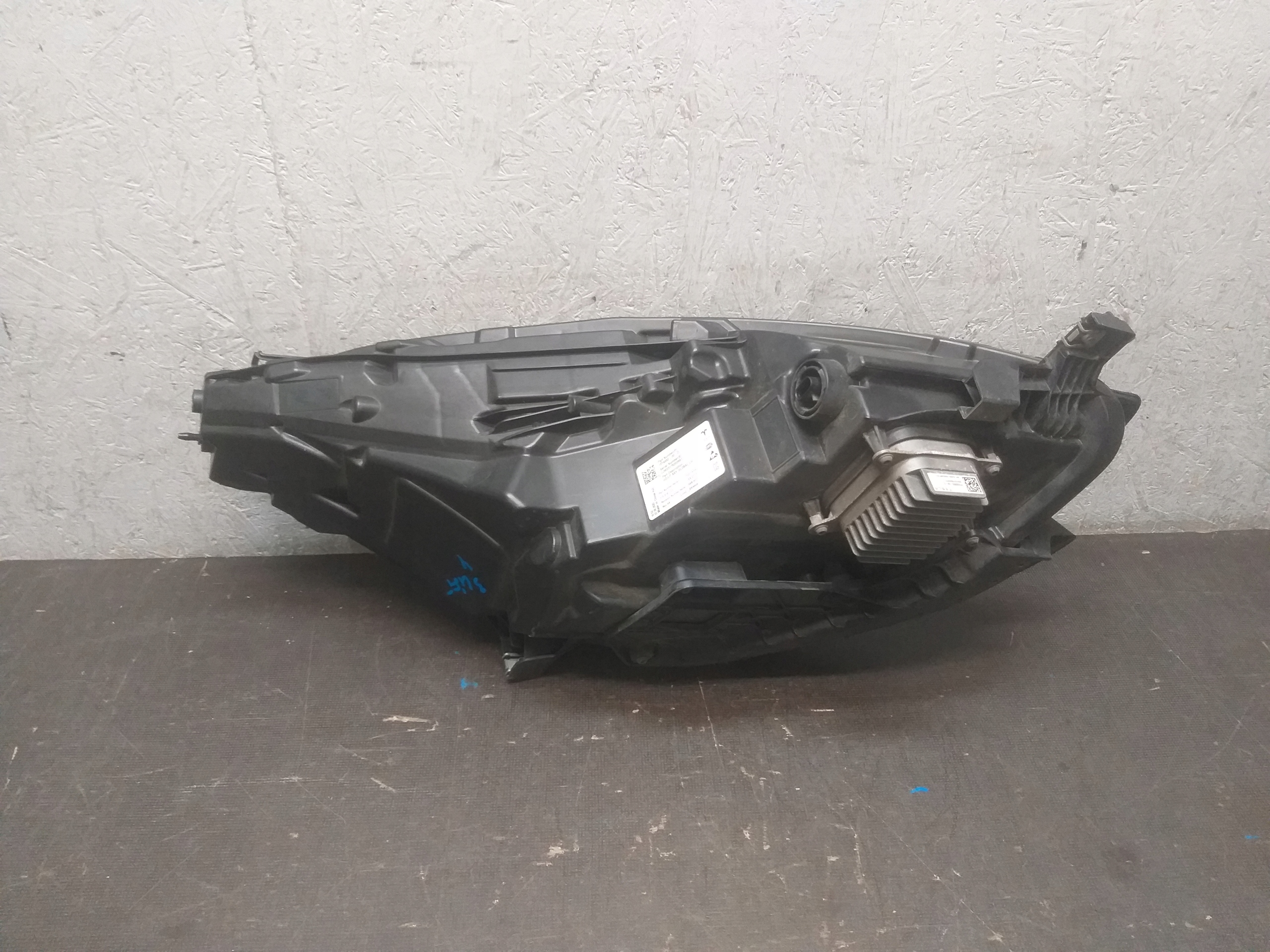 light front left TESLA III 3 Y LIFT FULL LED 1514952-00-D