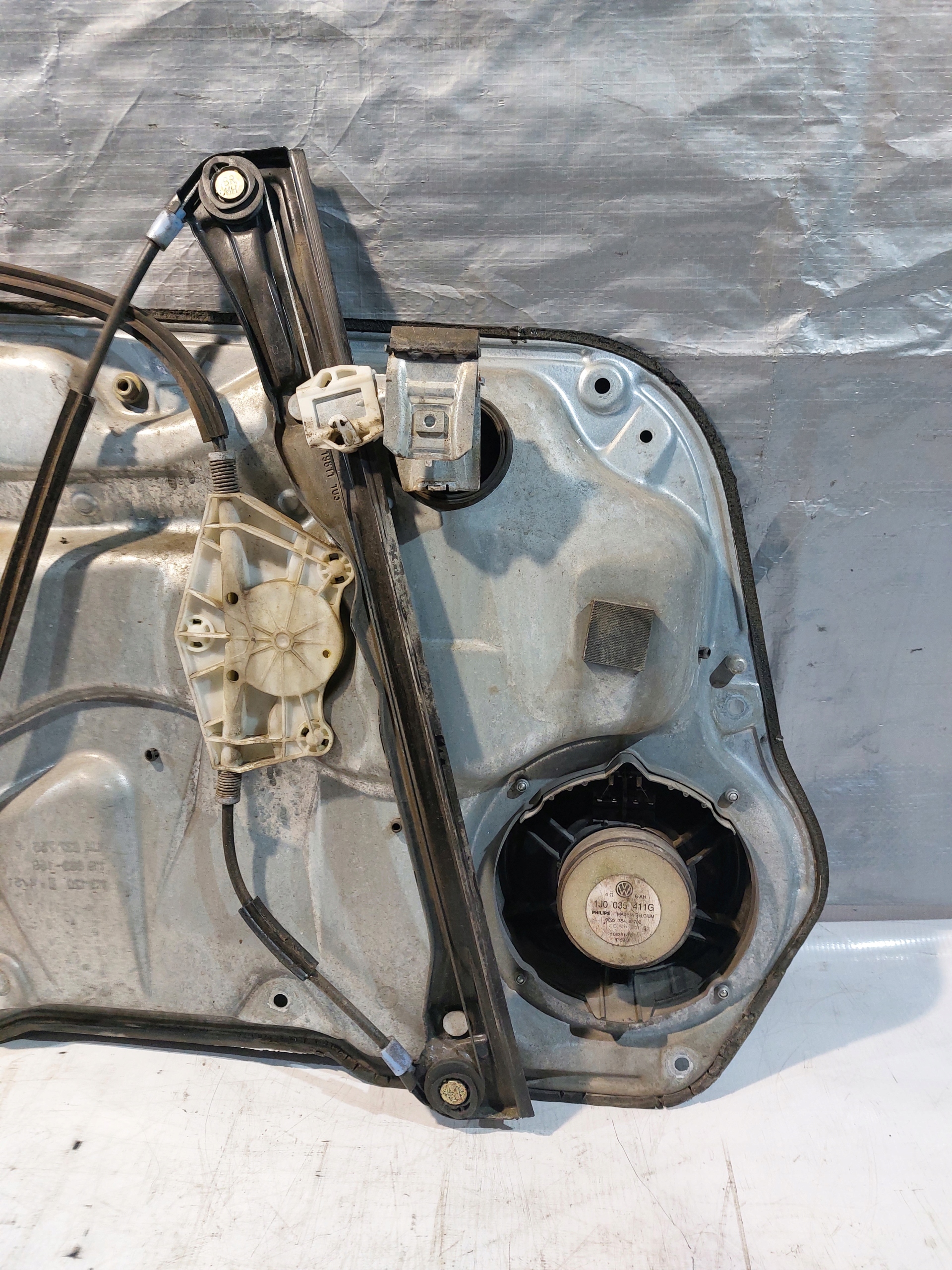 window regulator right front VW BORA
