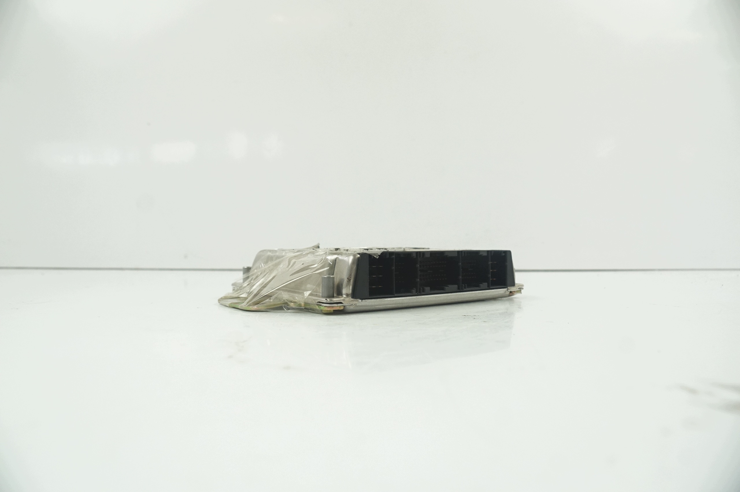 computer motore ECU 0281010141 NISSAN ALMERA
