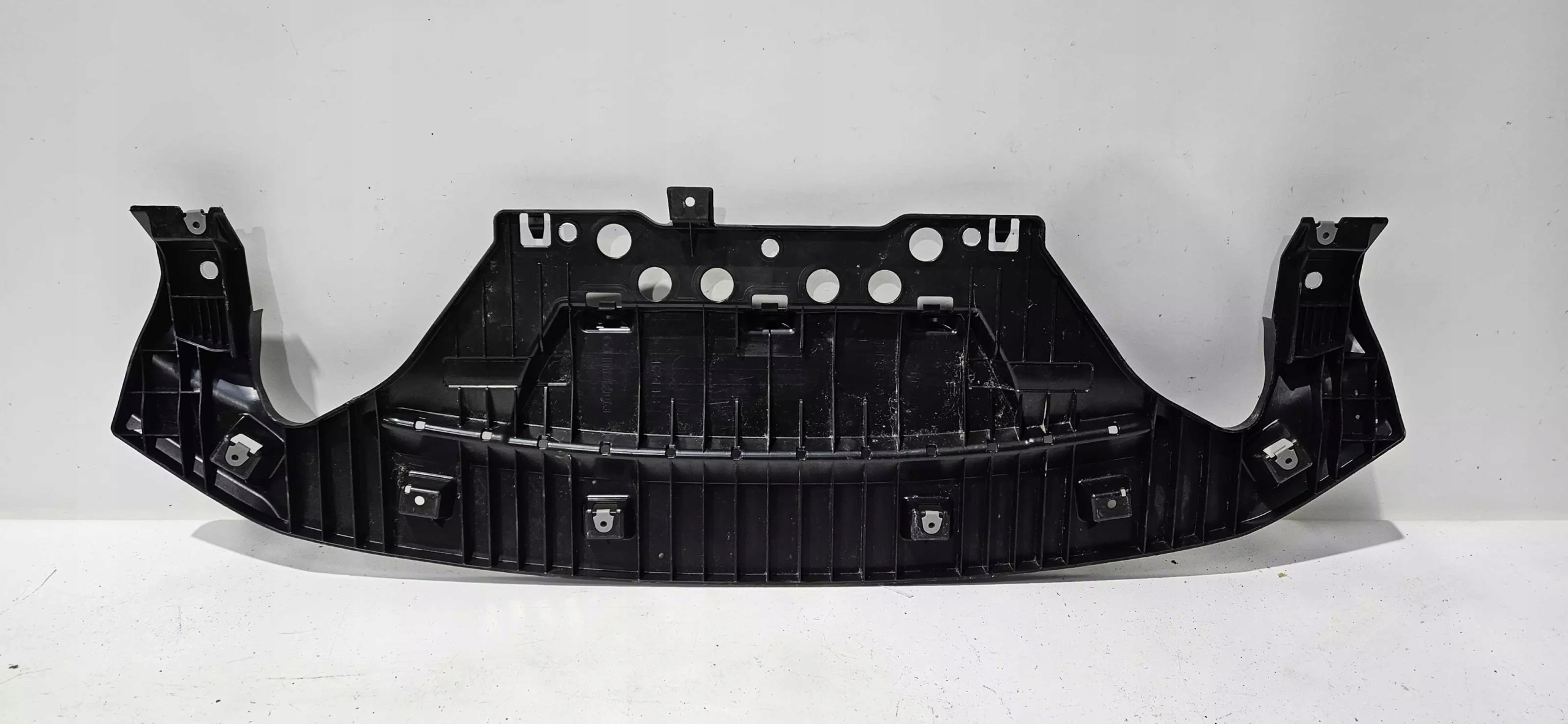 Blende Abdeckung der Stoßstange untere MAZDA VI 2012- GHP9-50-0S1