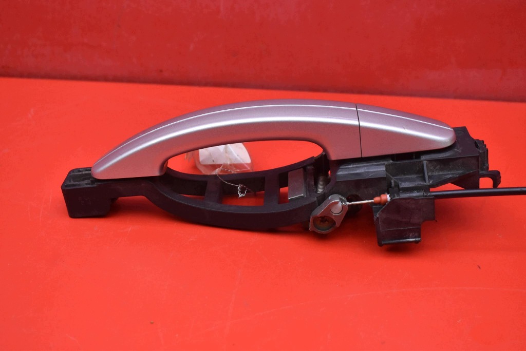 handle right front 0A MOONDUST SILVER 3M51-R224A36-AE FORD GRAND C-MAX MK2